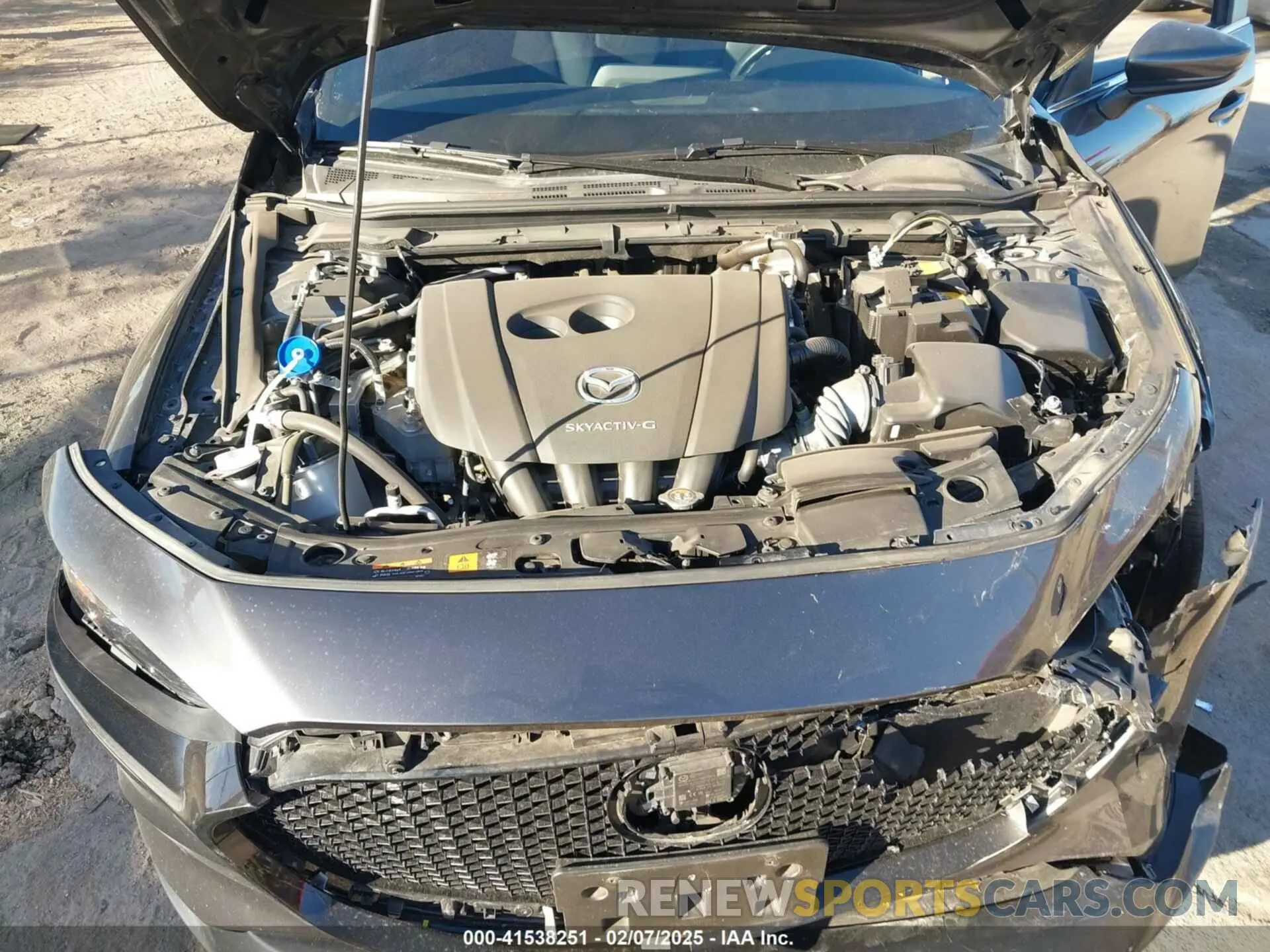 10 fotografías del automóvil dañado JM1BPALL1N1505479 MAZDA MAZDA3 2022