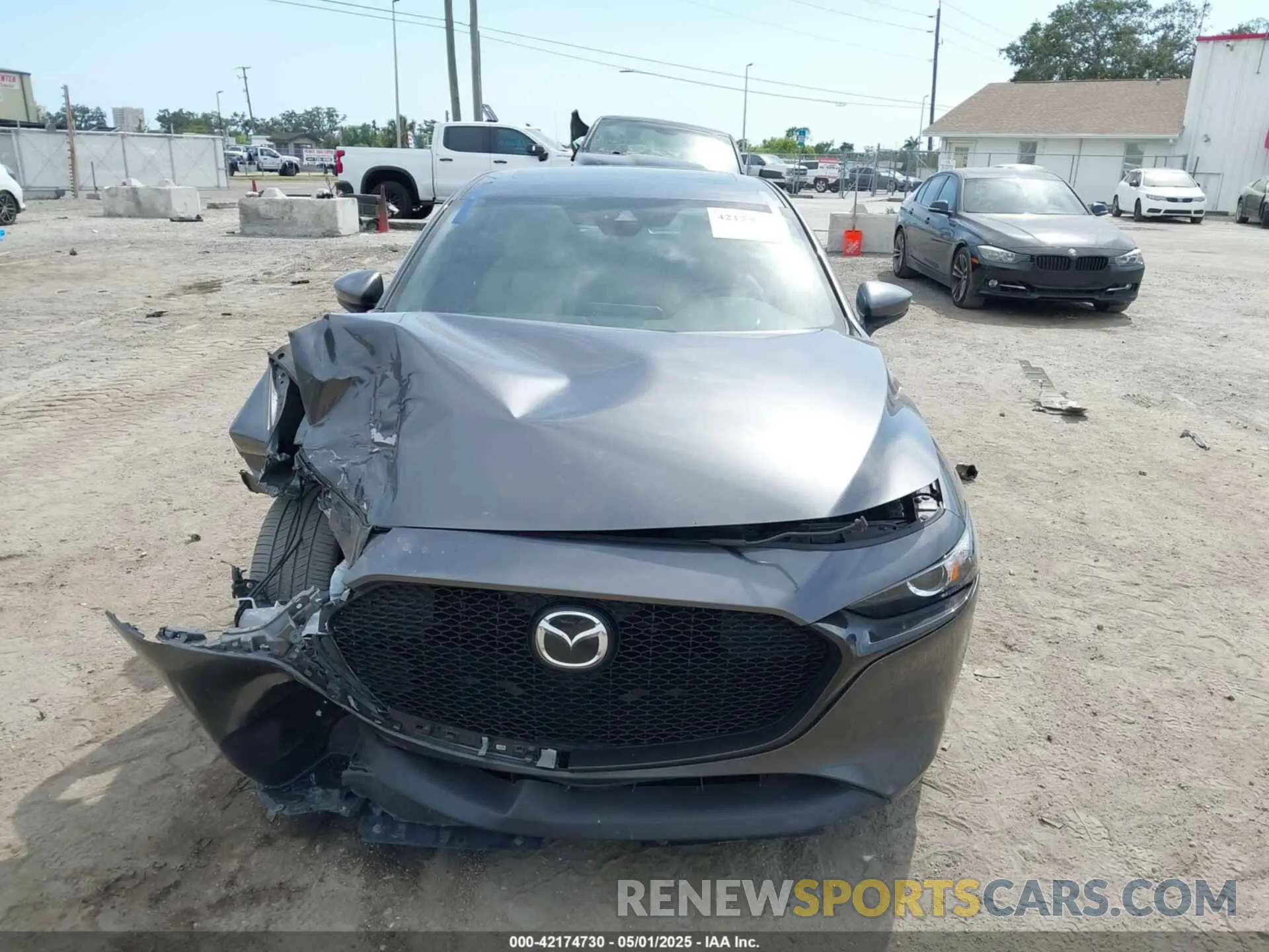 12 fotografías del automóvil dañado JM1BPALL8N1515541 MAZDA MAZDA3 2022
