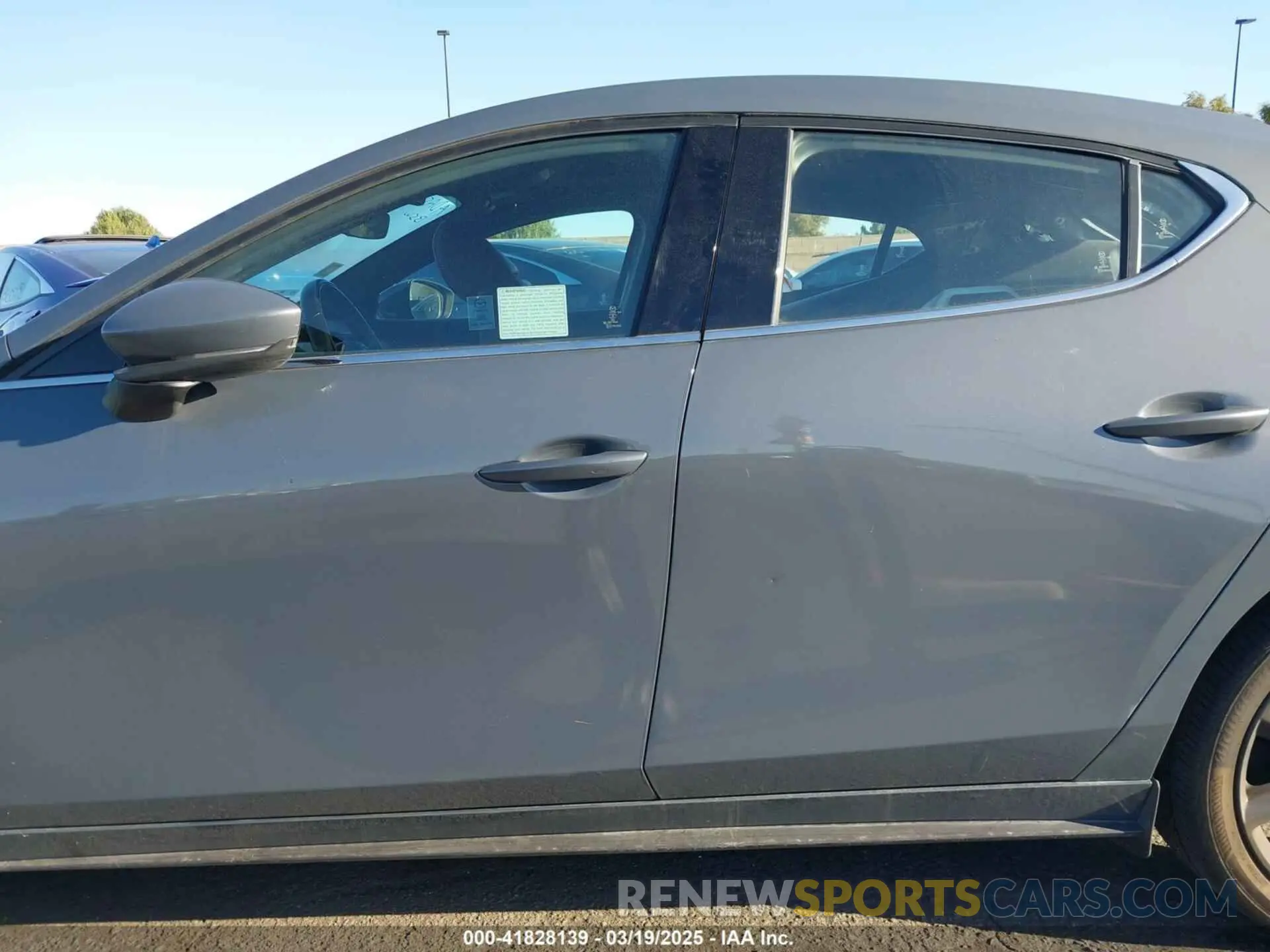 15 fotografías del automóvil dañado JM1BPAML4N1521836 MAZDA MAZDA3 2022
