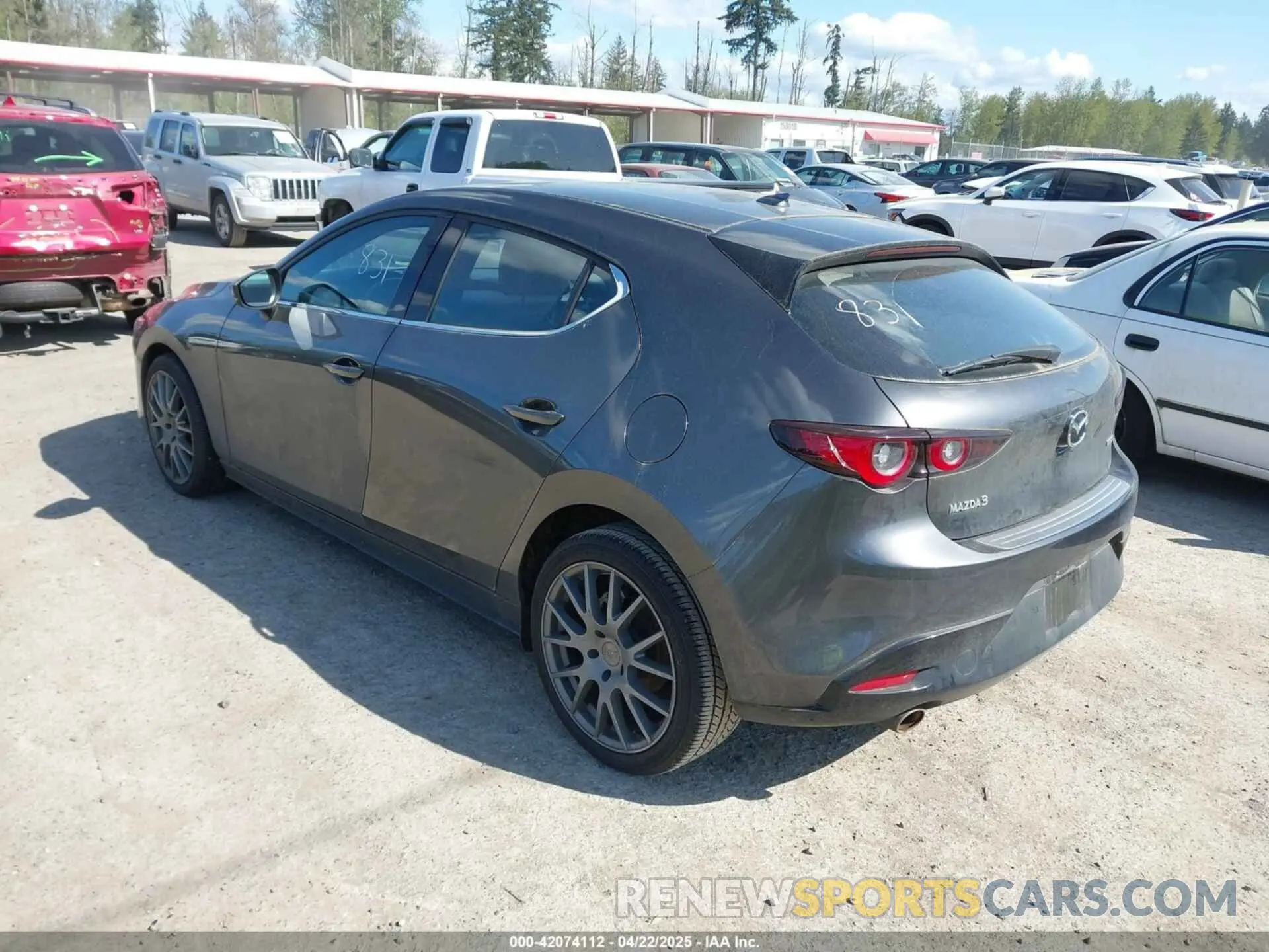 3 fotografías del automóvil dañado JM1BPAML9N1518186 MAZDA MAZDA3 2022