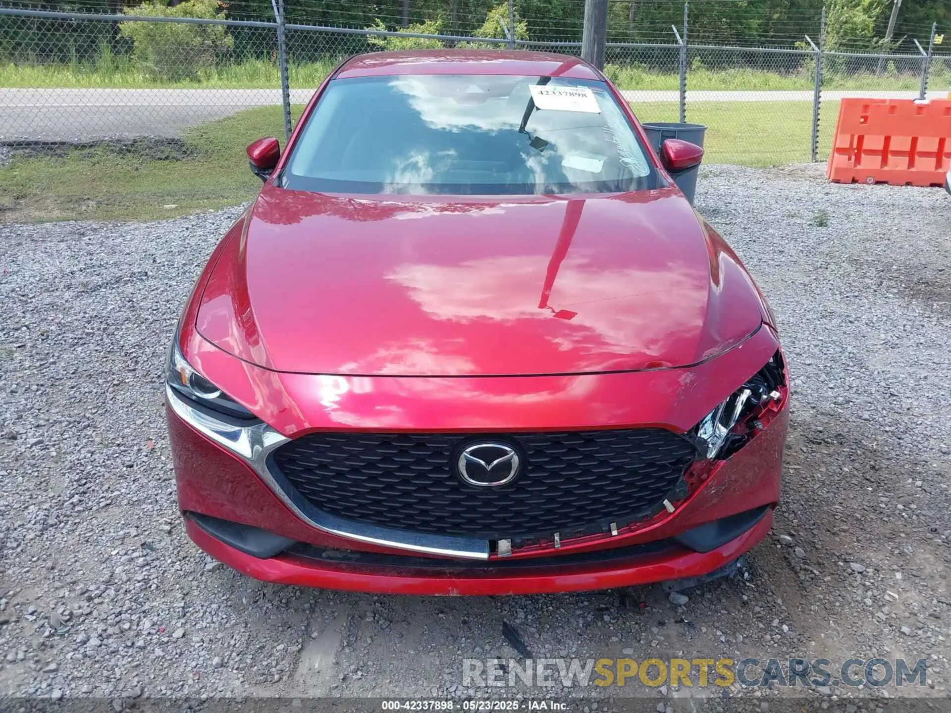 11 fotografías del automóvil dañado 3MZBPABM4PM358927 MAZDA MAZDA3 2023