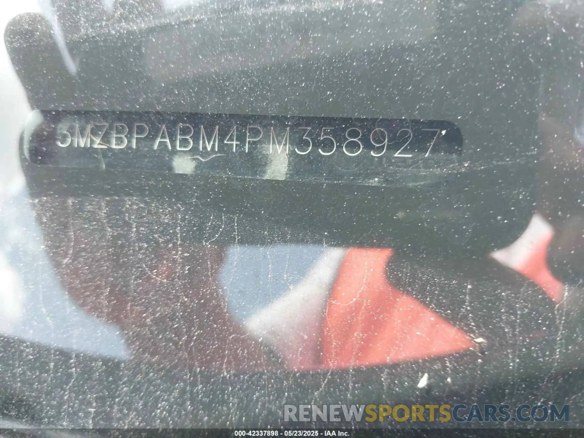 9 fotografías del automóvil dañado 3MZBPABM4PM358927 MAZDA MAZDA3 2023