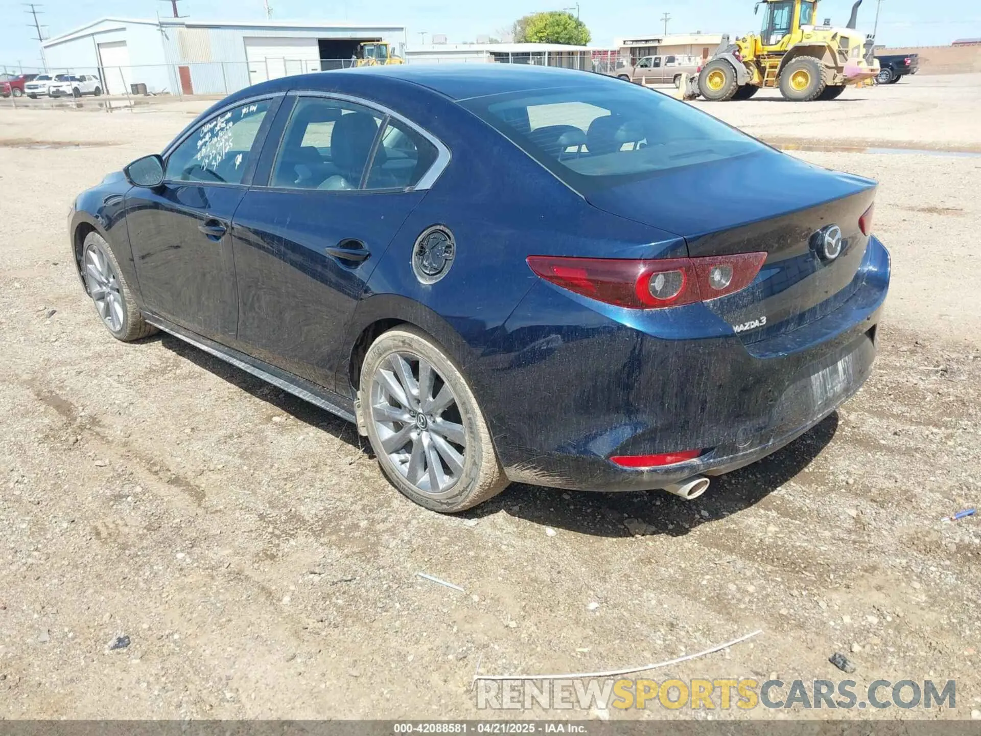 3 fotografías del automóvil dañado 3MZBPABM5PM358385 MAZDA MAZDA3 2023