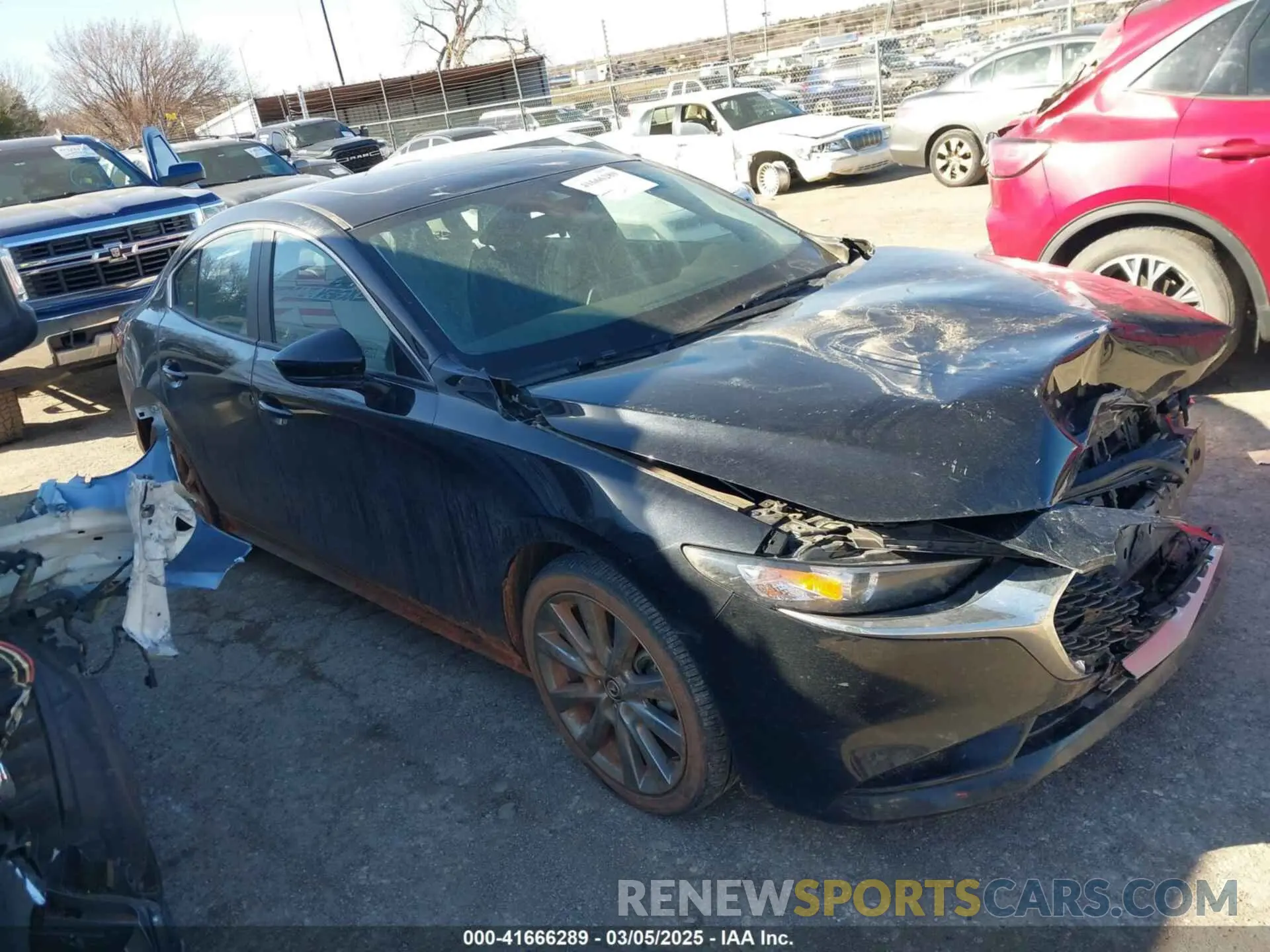 13 fotografías del automóvil dañado 3MZBPACM1PM358821 MAZDA MAZDA3 2023