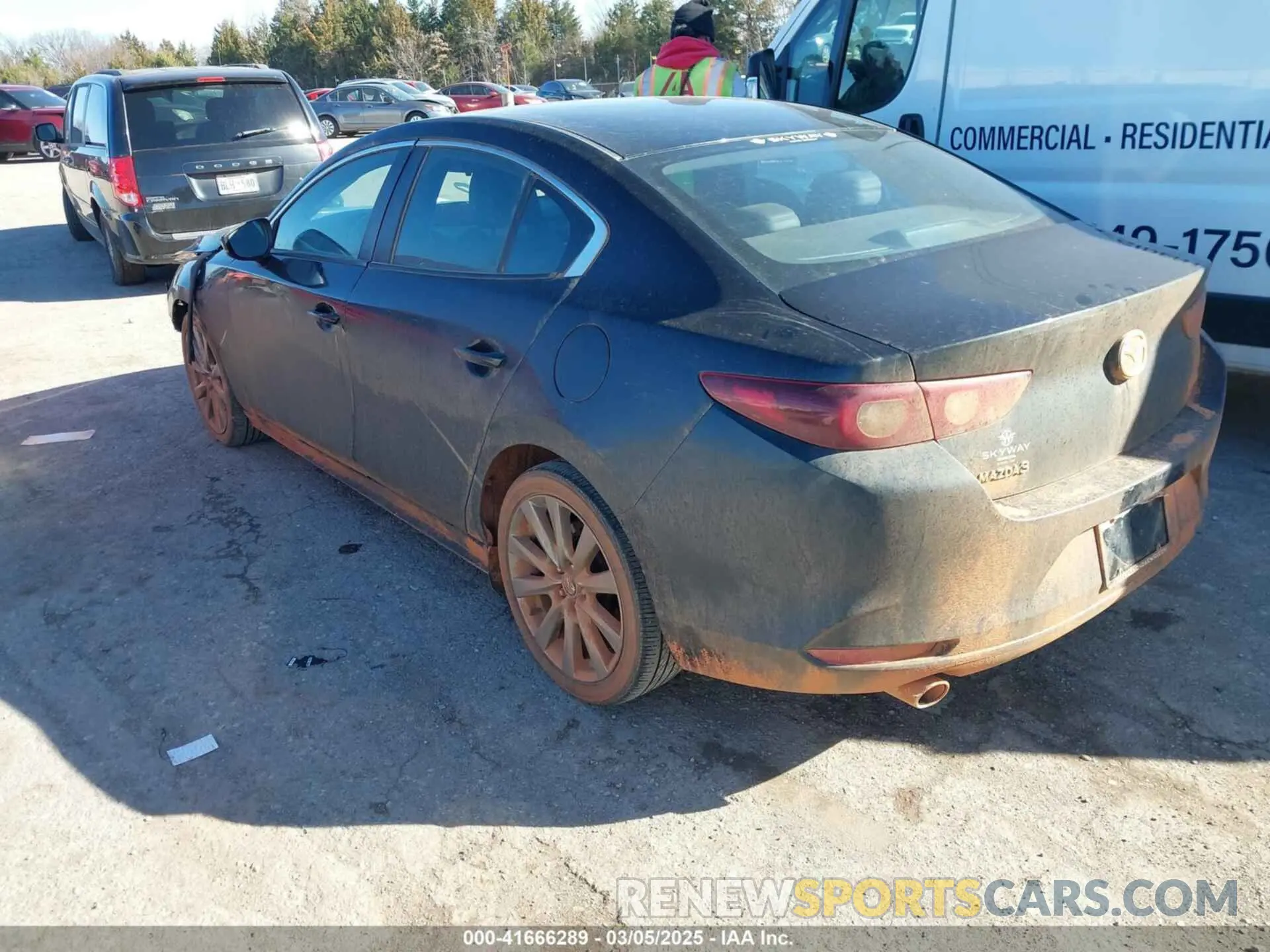 3 fotografías del automóvil dañado 3MZBPACM1PM358821 MAZDA MAZDA3 2023