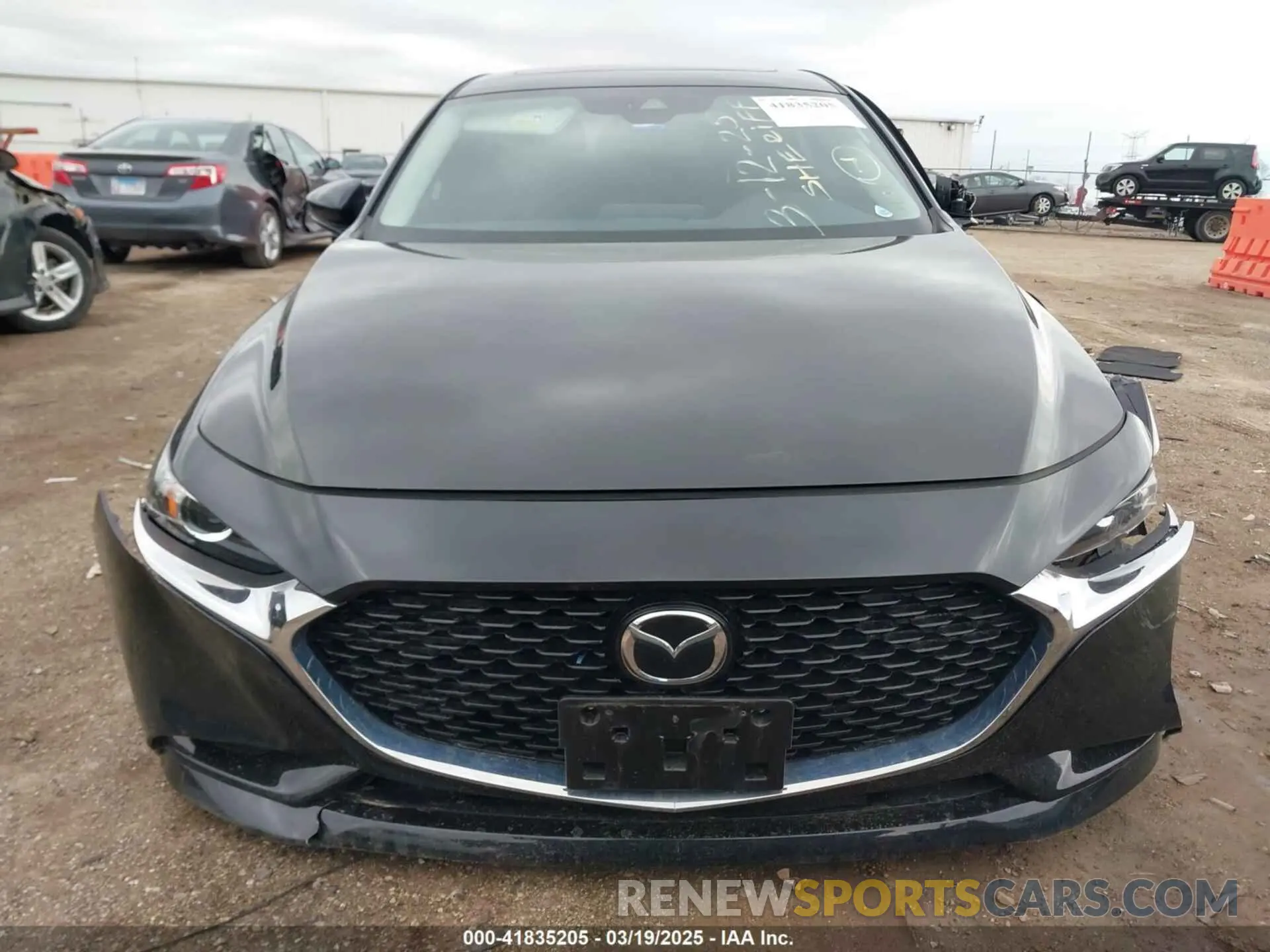13 fotografías del automóvil dañado 3MZBPACM2PM370346 MAZDA MAZDA3 2023
