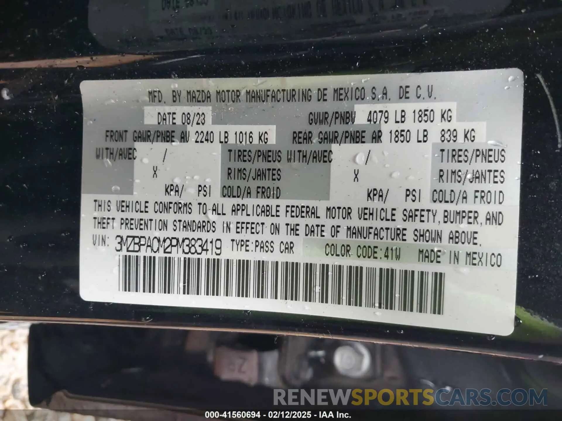 9 fotografías del automóvil dañado 3MZBPACM2PM383419 MAZDA MAZDA3 2023