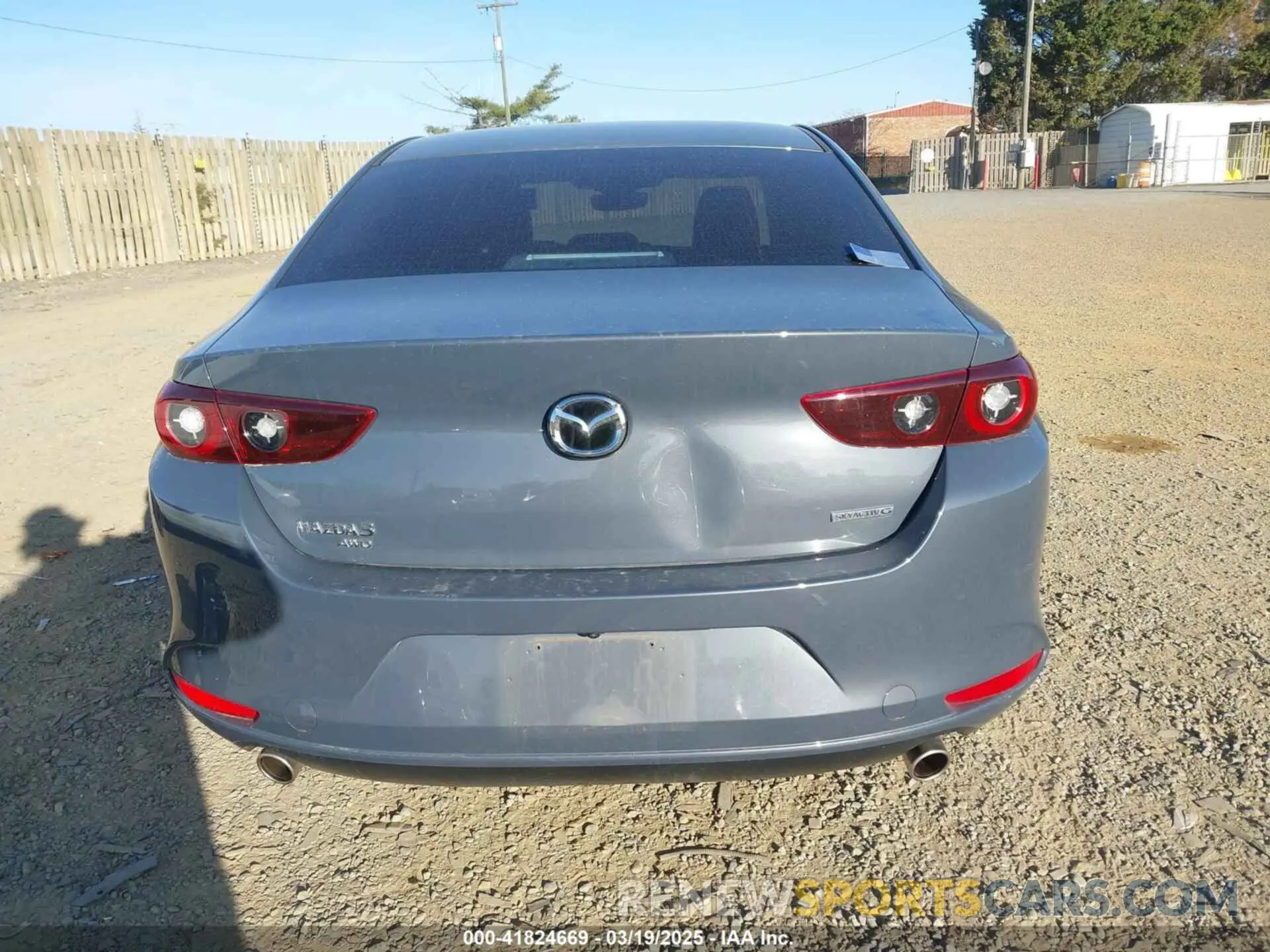 17 fotografías del automóvil dañado 3MZBPBCM9PM379115 MAZDA MAZDA3 2023