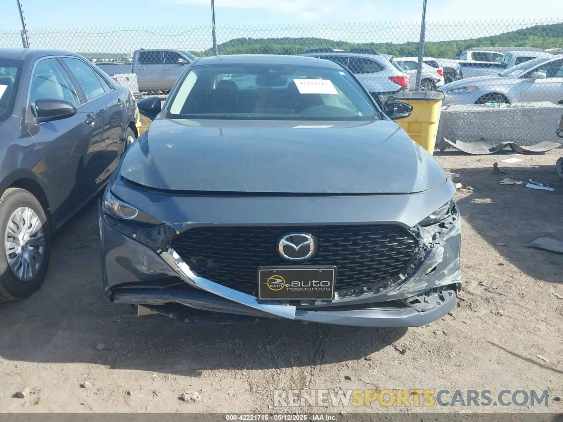 11 fotografías del automóvil dañado 3MZBPBCMXPM359083 MAZDA MAZDA3 2023