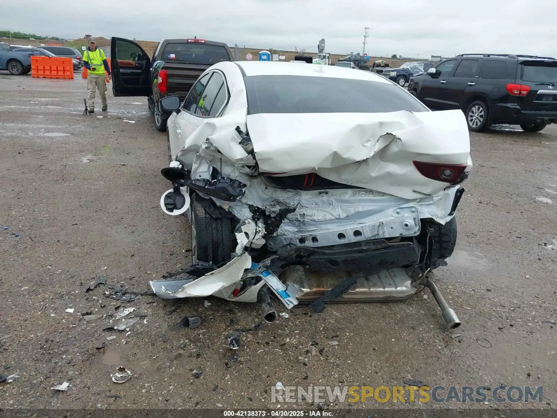 3 fotografías del automóvil dañado 3MZBPBDM6PM371326 MAZDA MAZDA3 2023