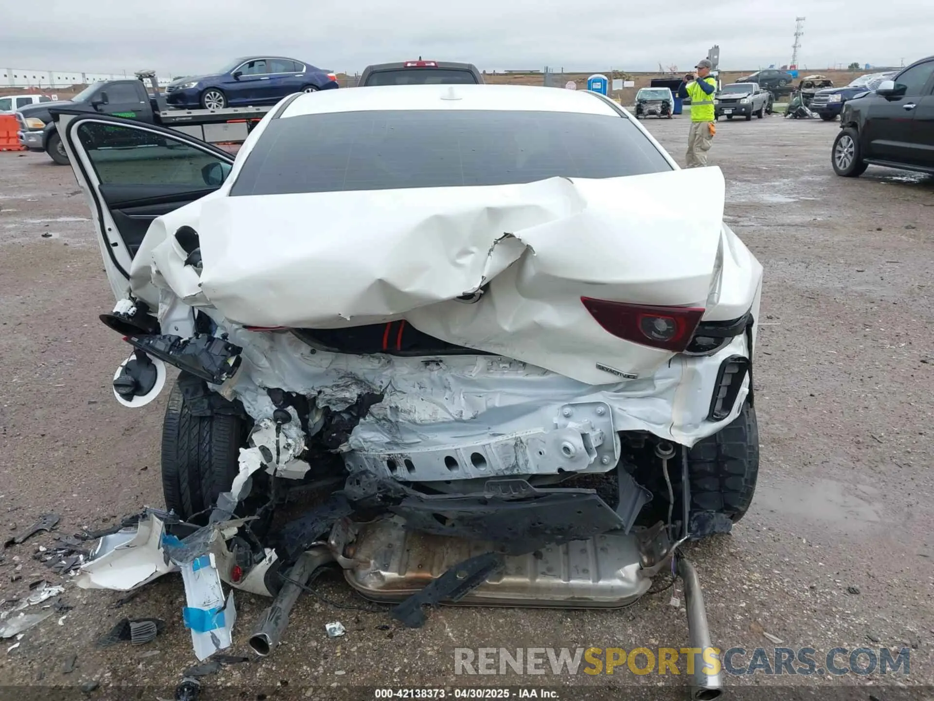 6 fotografías del automóvil dañado 3MZBPBDM6PM371326 MAZDA MAZDA3 2023