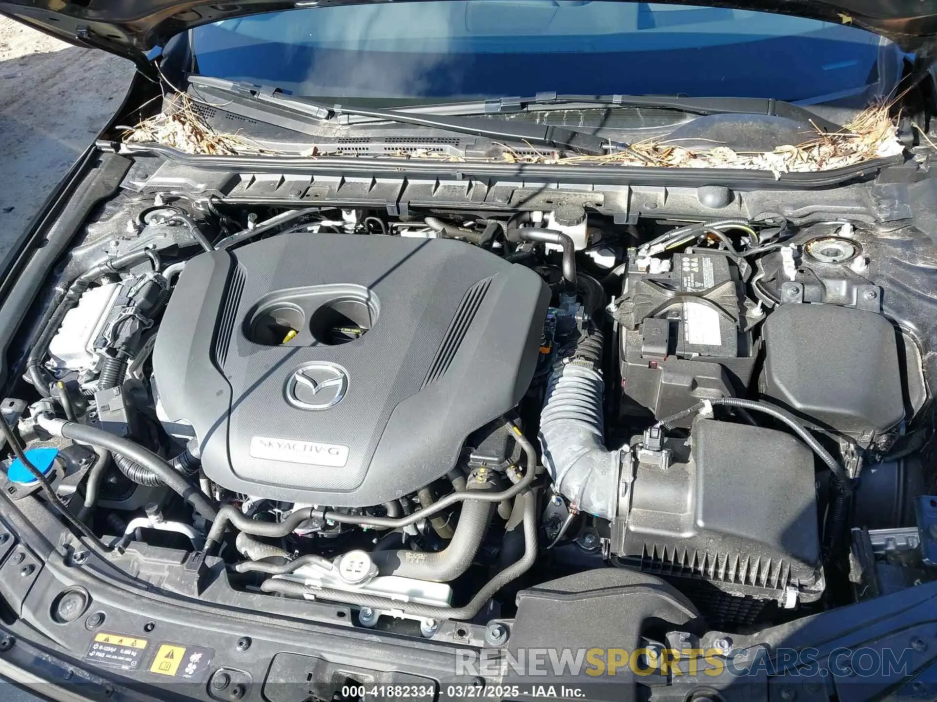 10 fotografías del automóvil dañado 3MZBPBEY9PM385318 MAZDA MAZDA3 2023