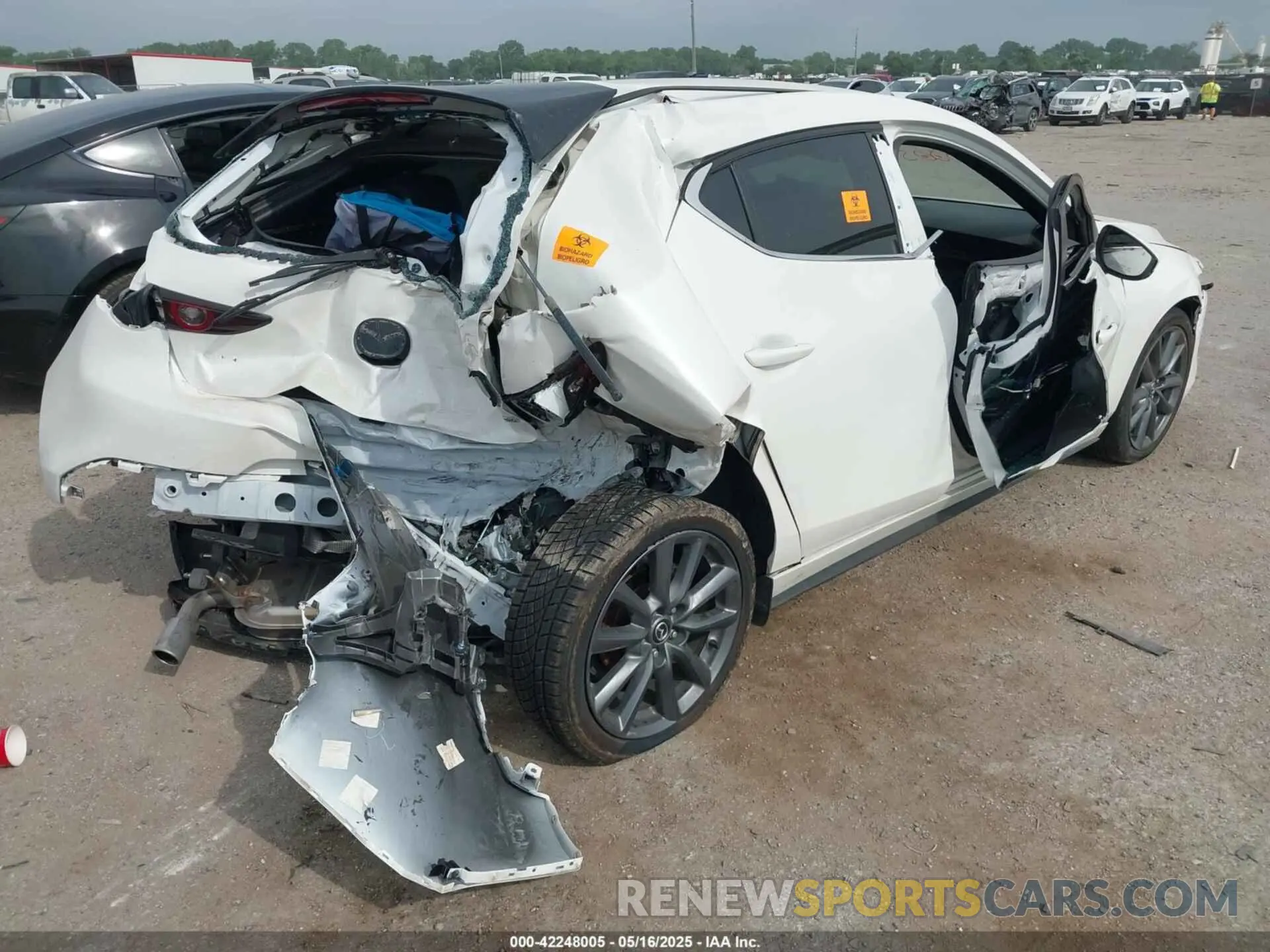 6 fotografías del automóvil dañado JM1BPAKM3P1616743 MAZDA MAZDA3 2023