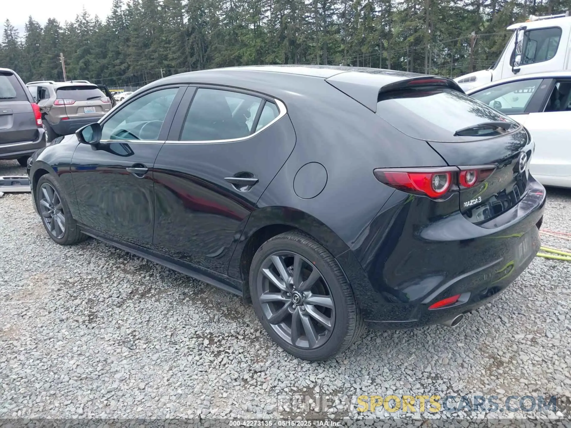 3 fotografías del automóvil dañado JM1BPAKM8P1614499 MAZDA MAZDA3 2023