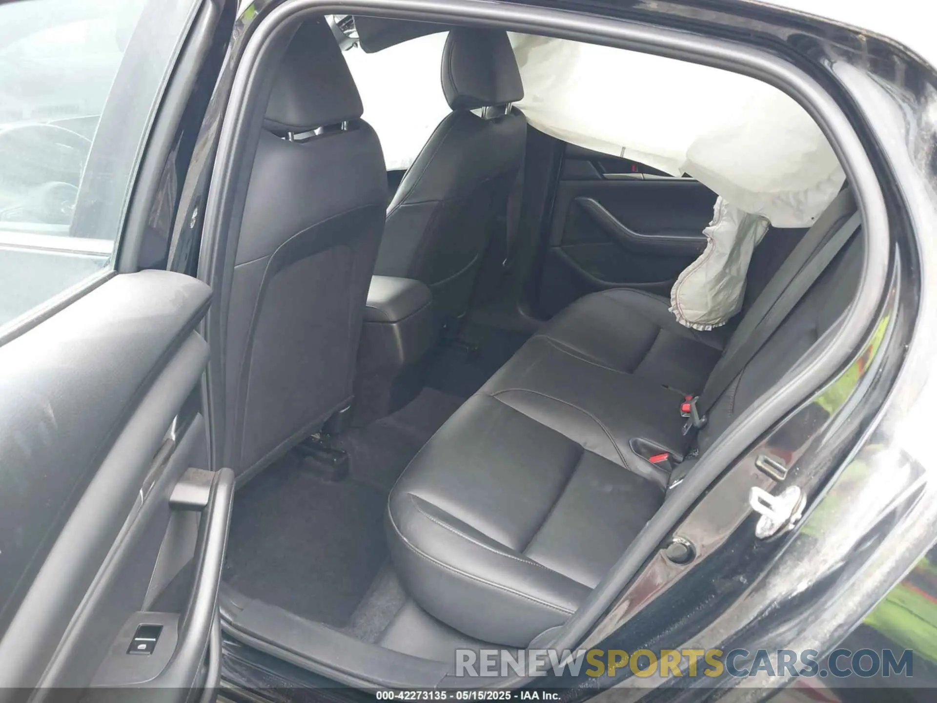 8 fotografías del automóvil dañado JM1BPAKM8P1614499 MAZDA MAZDA3 2023