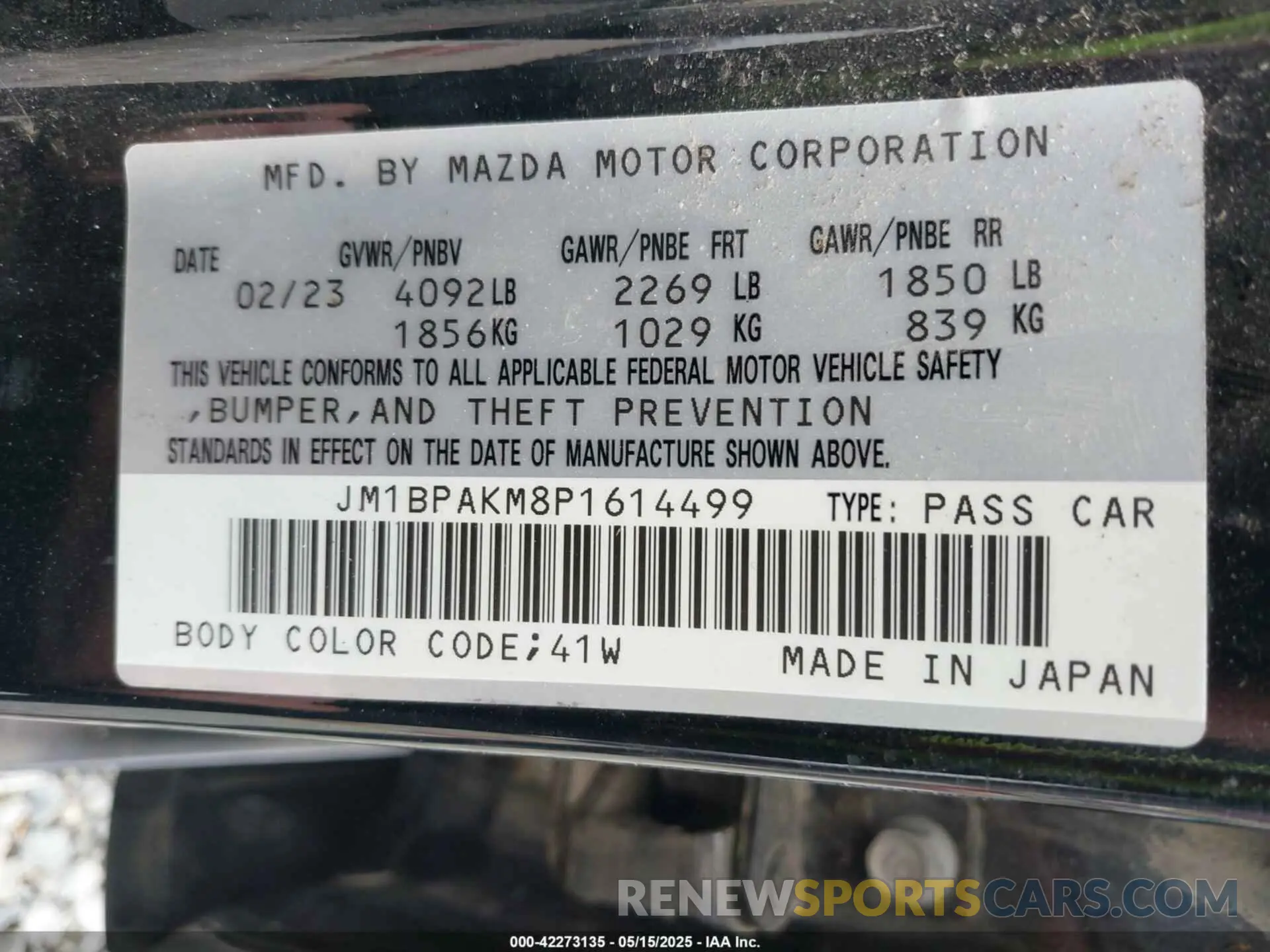 9 fotografías del automóvil dañado JM1BPAKM8P1614499 MAZDA MAZDA3 2023
