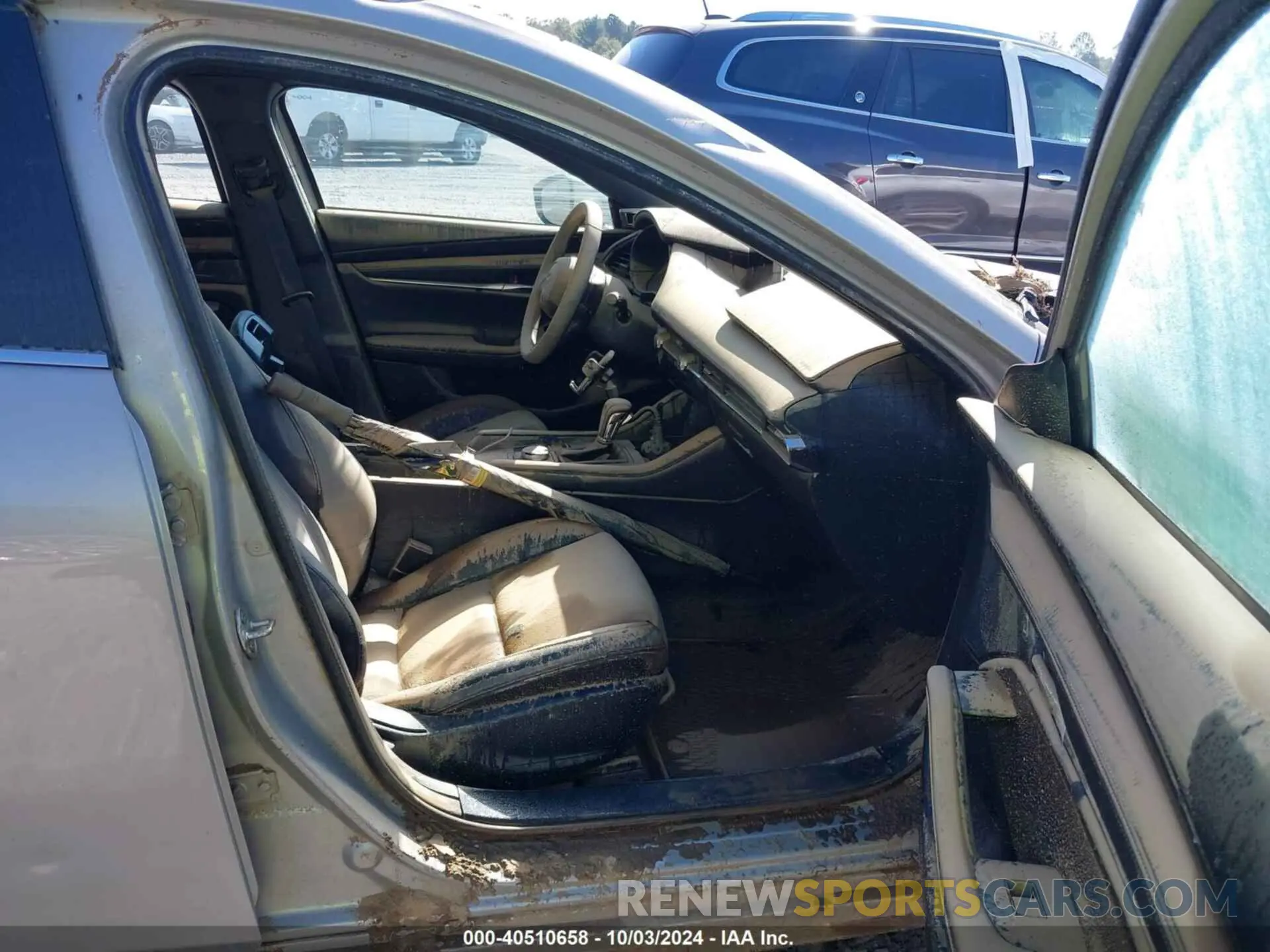 5 fotografías del automóvil dañado JM1BPALM4P1608987 MAZDA MAZDA3 2023