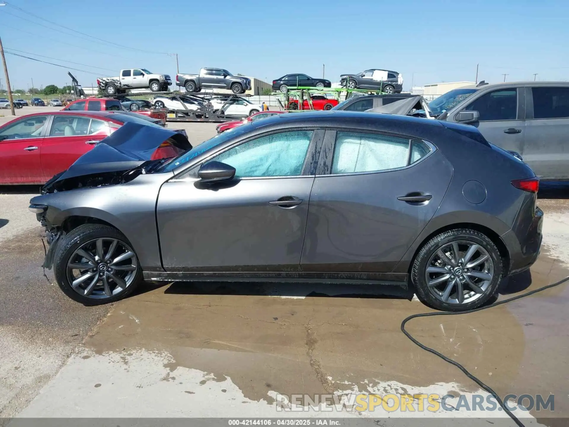 13 fotografías del automóvil dañado JM1BPALM6P1610353 MAZDA MAZDA3 2023