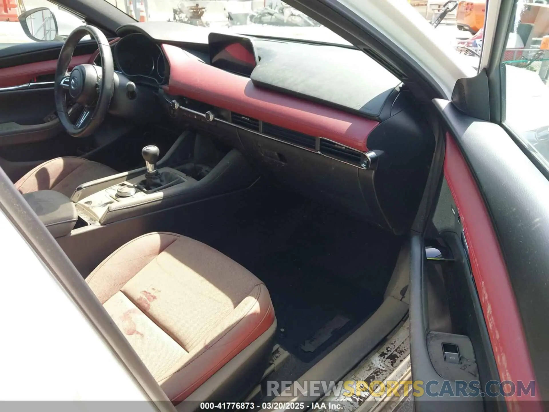 5 fotografías del automóvil dañado JM1BPAMM3P1622281 MAZDA MAZDA3 2023