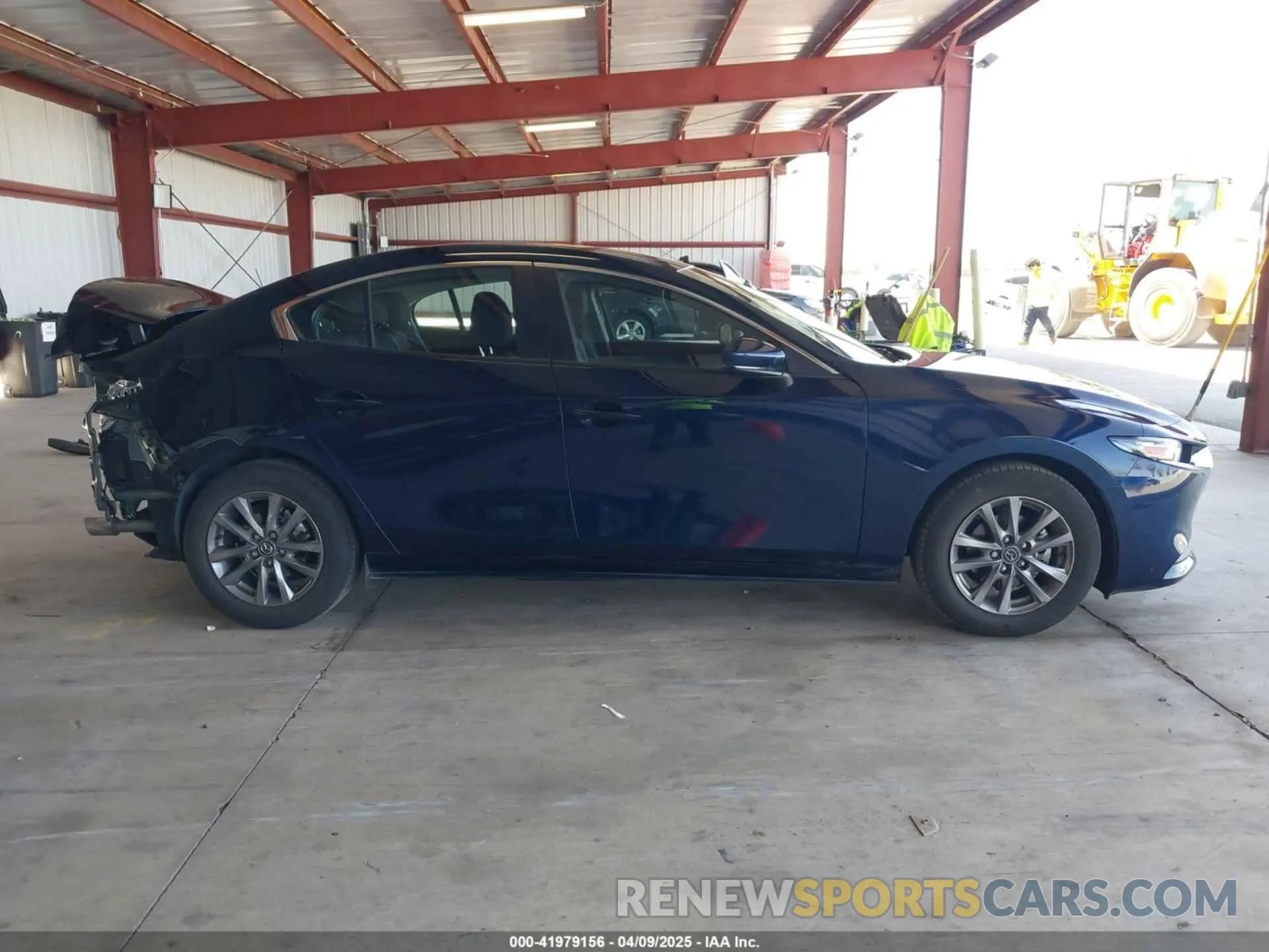 14 fotografías del automóvil dañado 3MZBPAAM4RM432416 MAZDA MAZDA3 2024