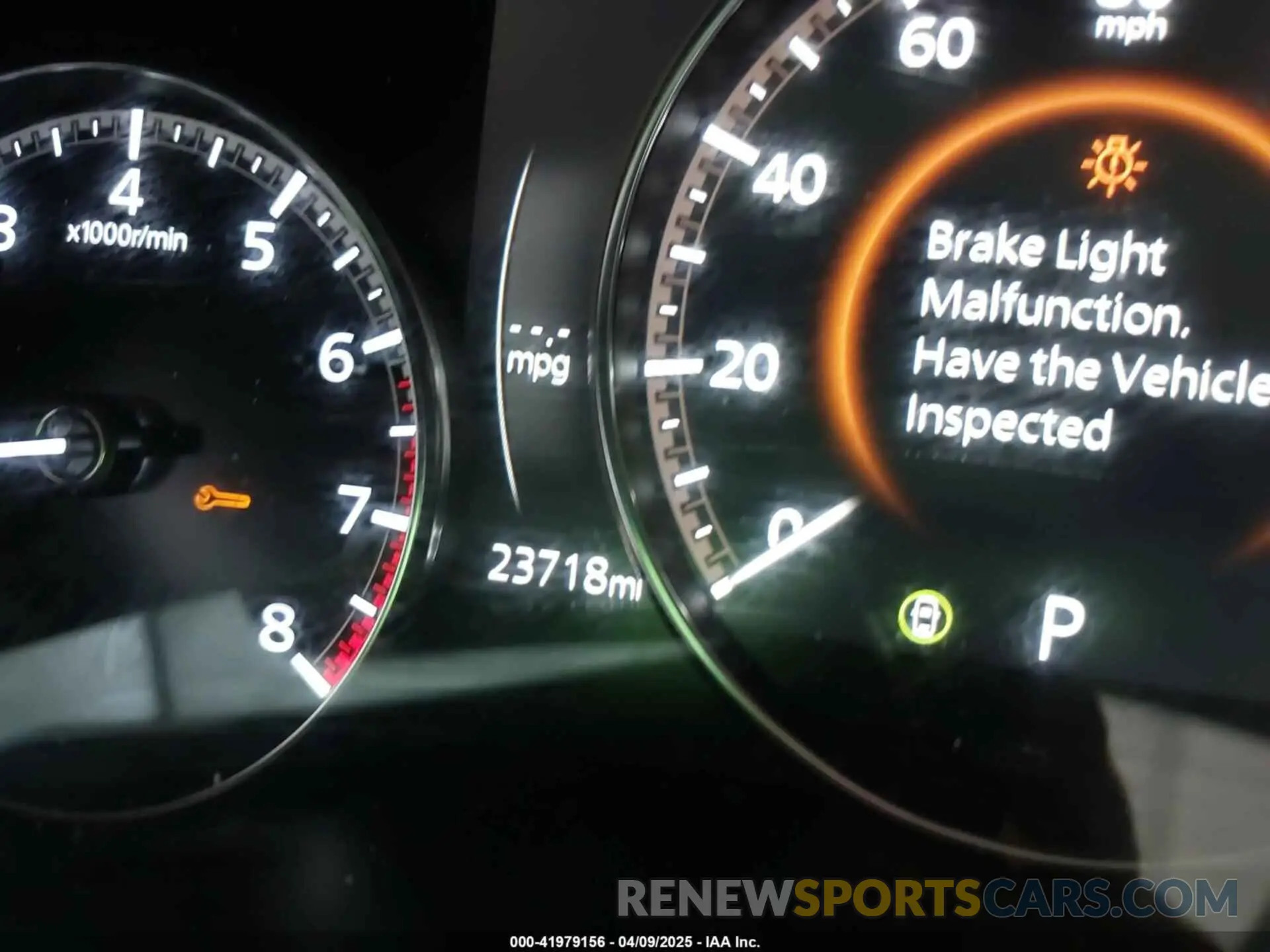 16 fotografías del automóvil dañado 3MZBPAAM4RM432416 MAZDA MAZDA3 2024
