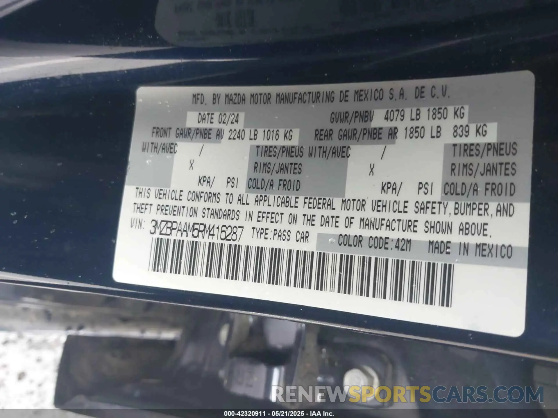 9 fotografías del automóvil dañado 3MZBPAAM5RM416287 MAZDA MAZDA3 2024