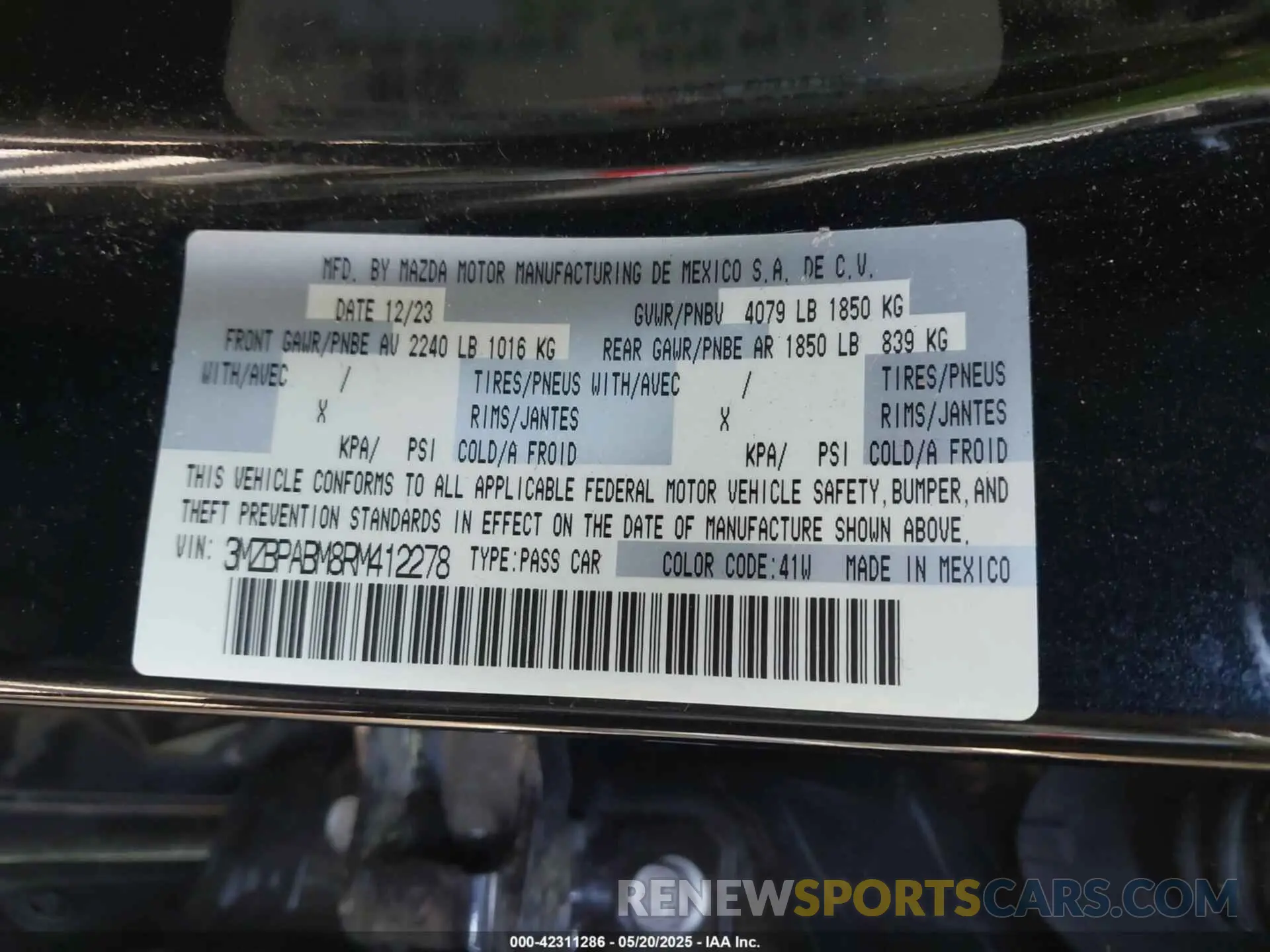 9 fotografías del automóvil dañado 3MZBPABM8RM412278 MAZDA MAZDA3 2024