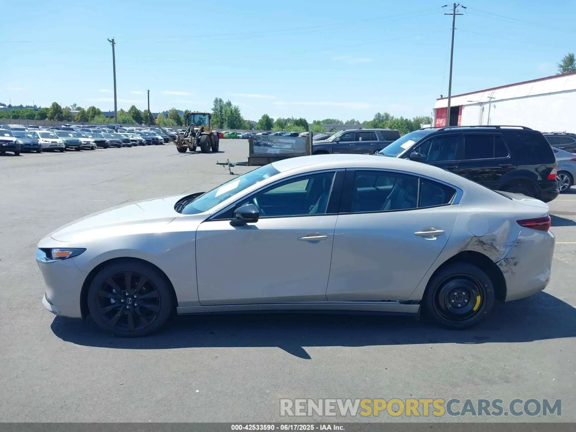 15 fotografías del automóvil dañado 3MZBPABM9RM427906 MAZDA MAZDA3 2024