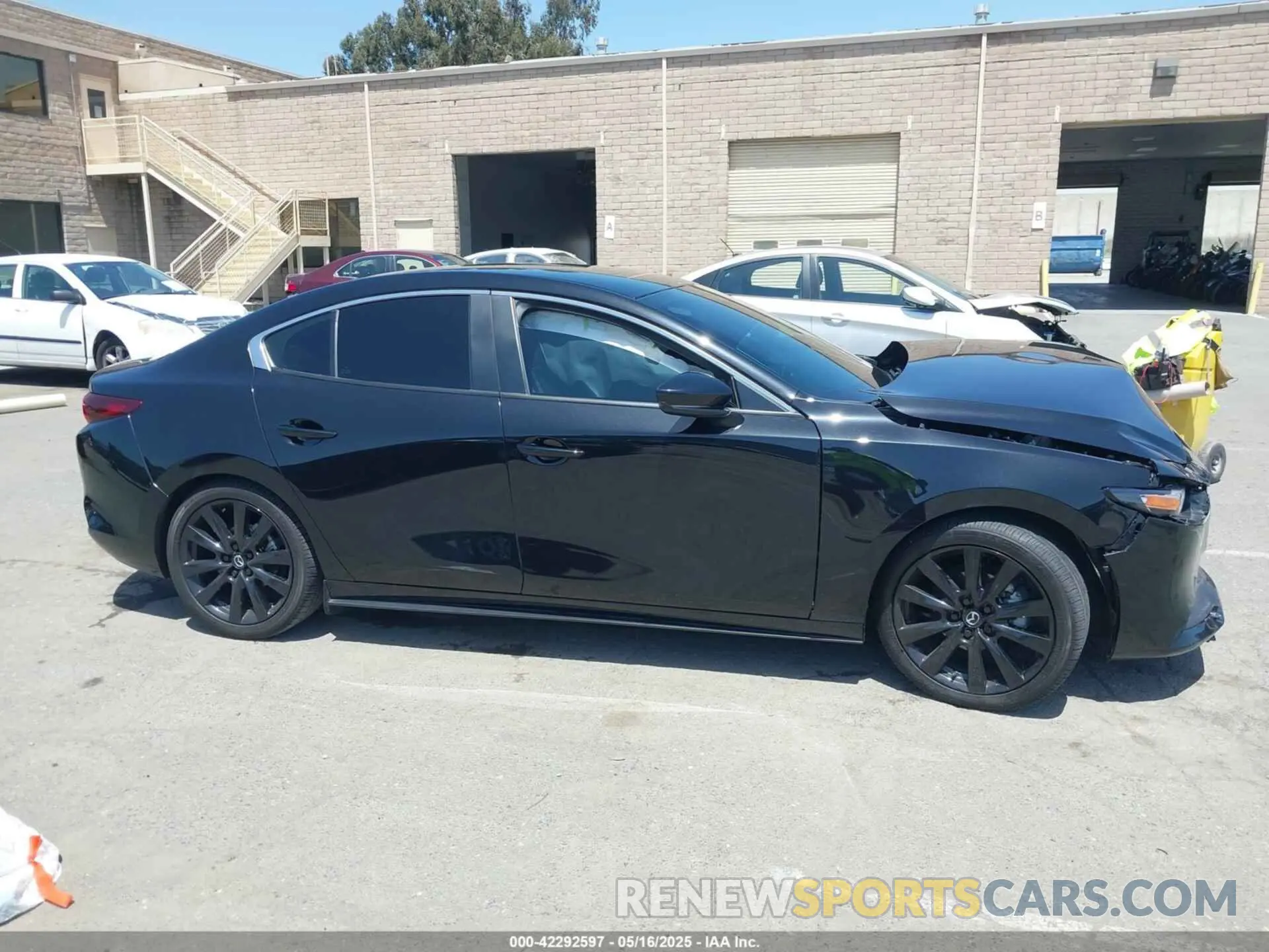 13 fotografías del automóvil dañado 3MZBPABM9RM434712 MAZDA MAZDA3 2024