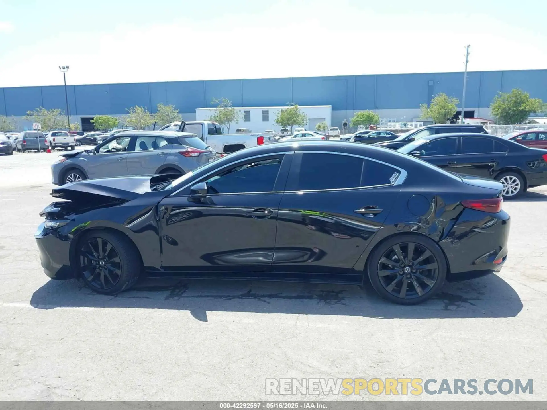 14 fotografías del automóvil dañado 3MZBPABM9RM434712 MAZDA MAZDA3 2024