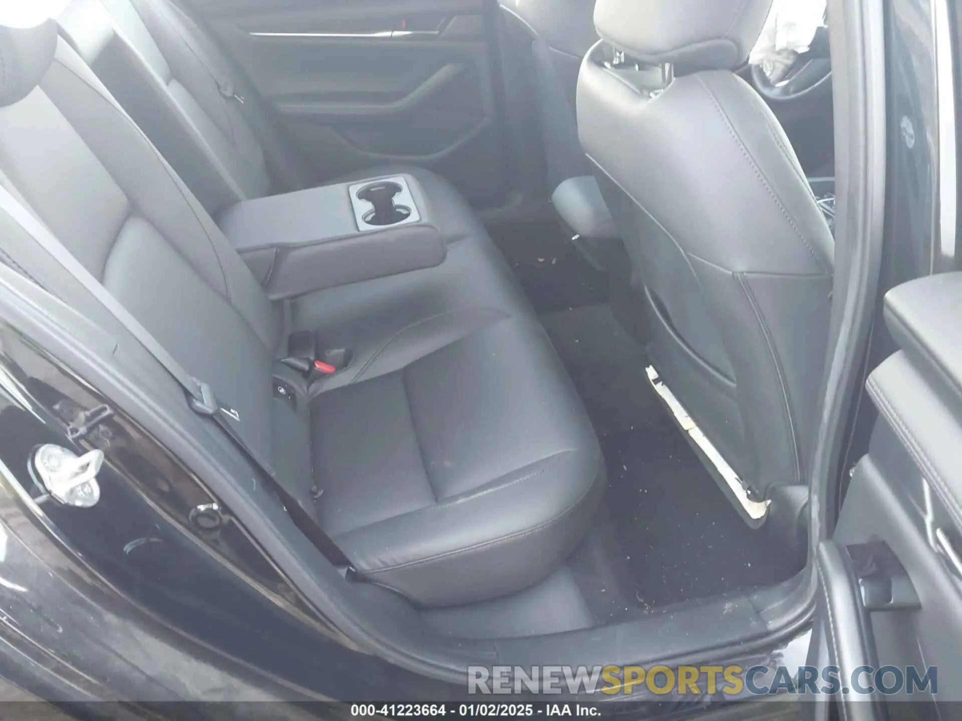 8 fotografías del automóvil dañado 3MZBPACM5RM402967 MAZDA MAZDA3 2024