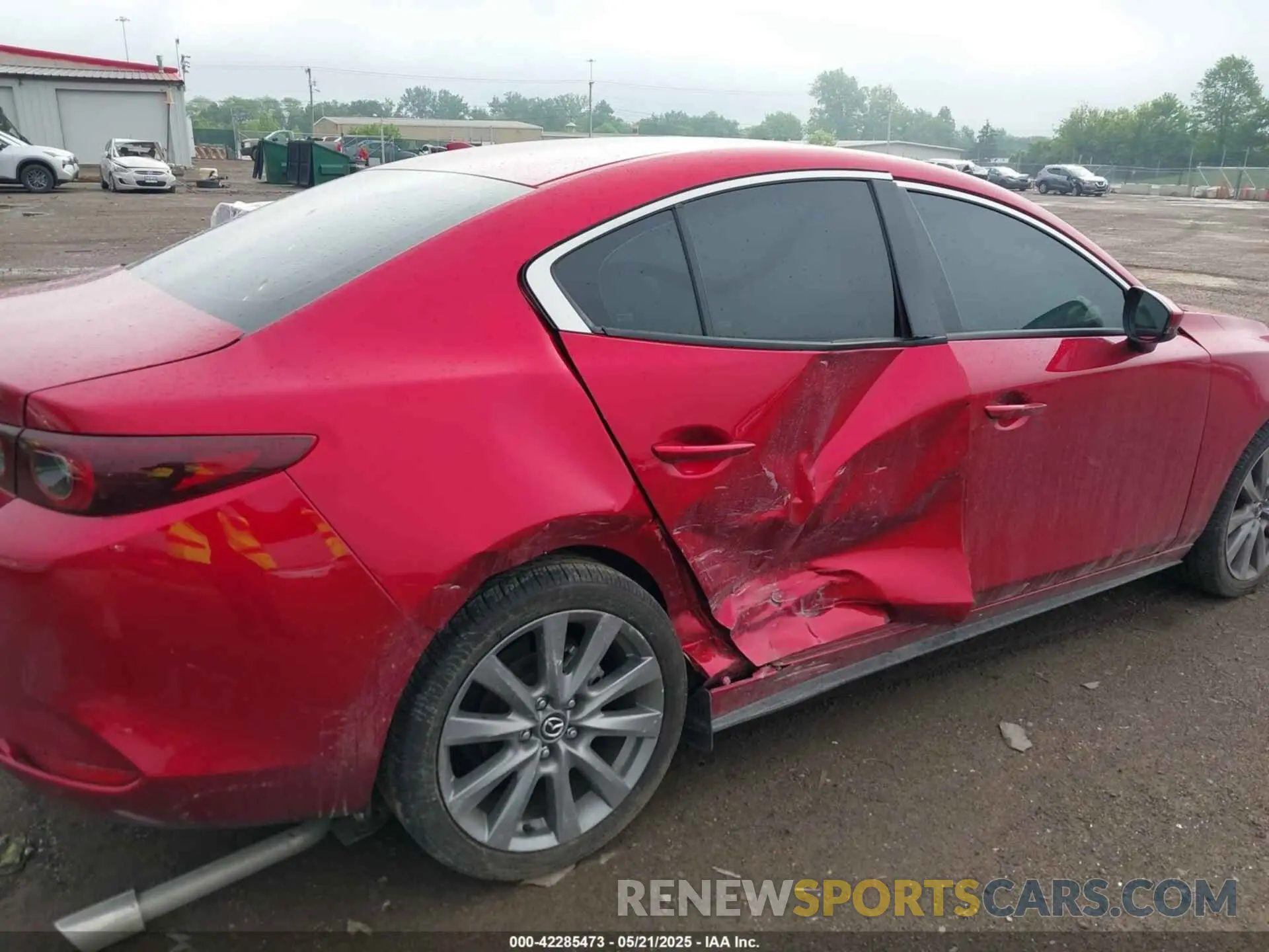 6 fotografías del automóvil dañado 3MZBPACMXRM411227 MAZDA MAZDA3 2024