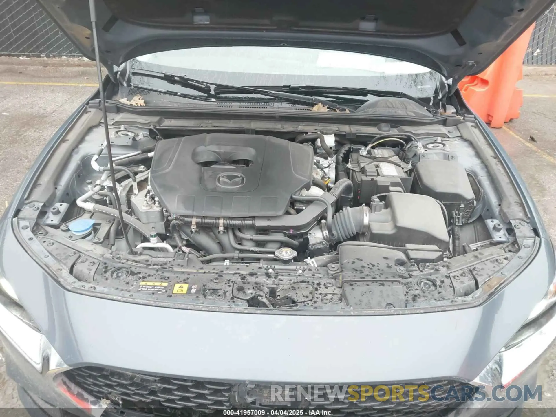10 fotografías del automóvil dañado 3MZBPBCM0RM410710 MAZDA MAZDA3 2024