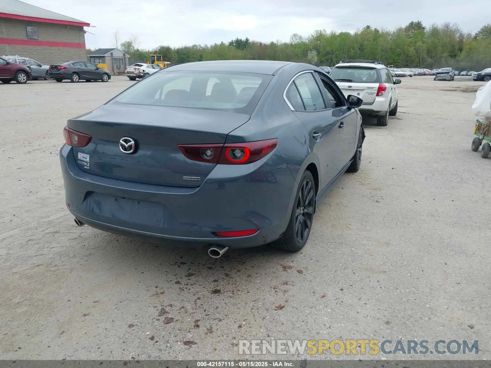 4 fotografías del automóvil dañado 3MZBPBCM1RM400557 MAZDA MAZDA3 2024