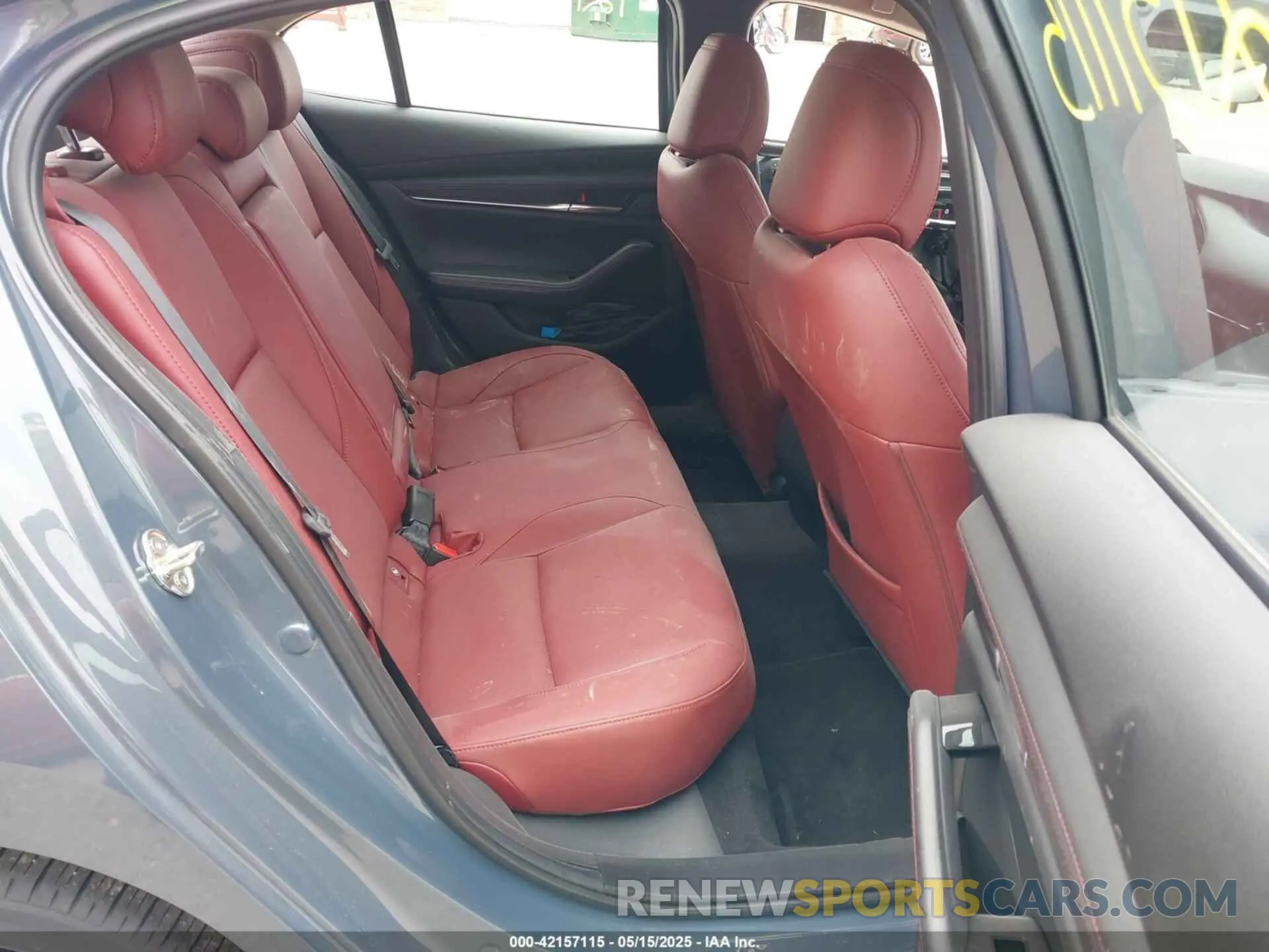 8 fotografías del automóvil dañado 3MZBPBCM1RM400557 MAZDA MAZDA3 2024