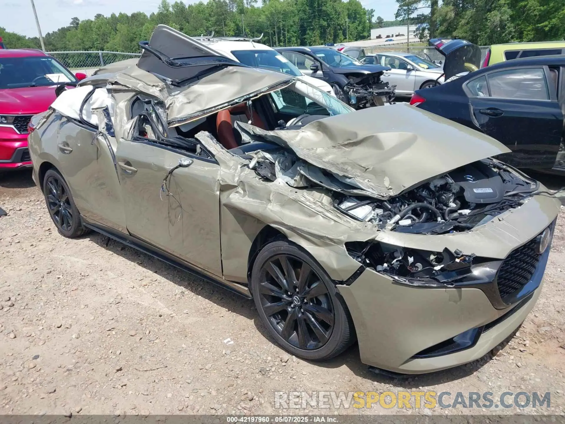 1 fotografías del automóvil dañado 3MZBPBXY1RM421132 MAZDA MAZDA3 2024