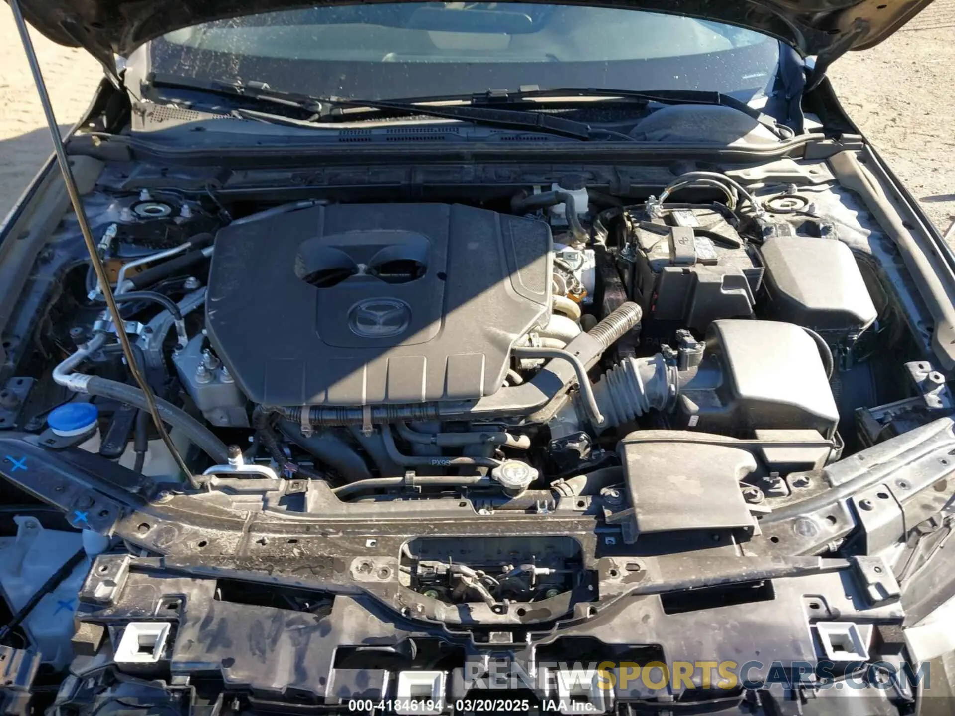 10 fotografías del automóvil dañado JM1BPAKM1R1706878 MAZDA MAZDA3 2024