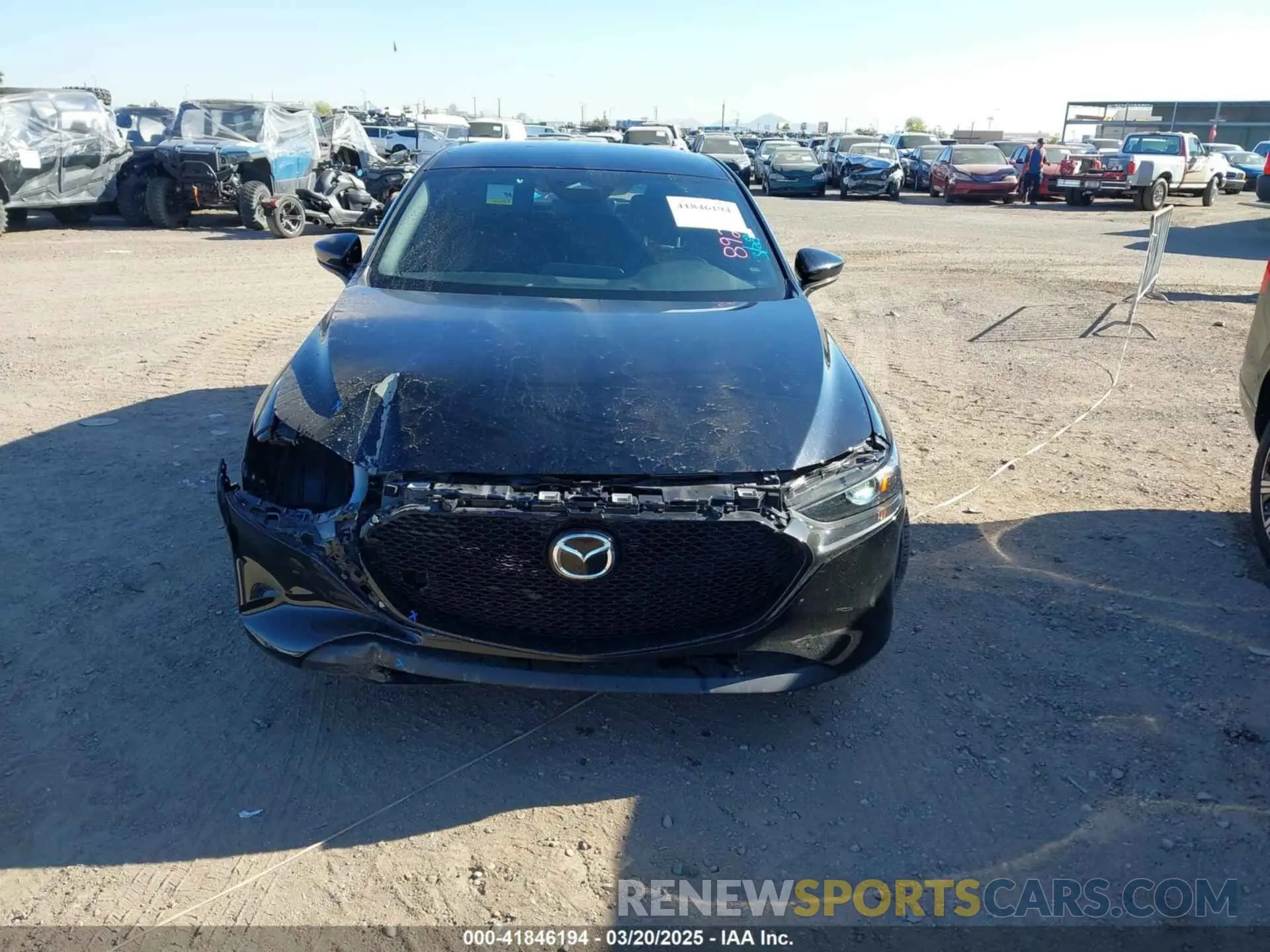 12 fotografías del automóvil dañado JM1BPAKM1R1706878 MAZDA MAZDA3 2024