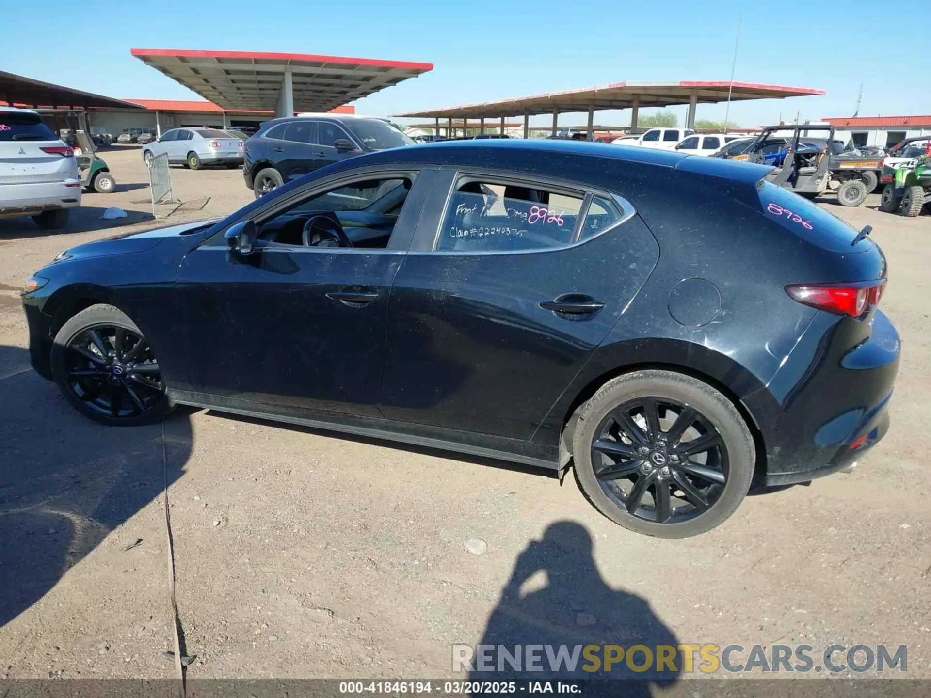 14 fotografías del automóvil dañado JM1BPAKM1R1706878 MAZDA MAZDA3 2024
