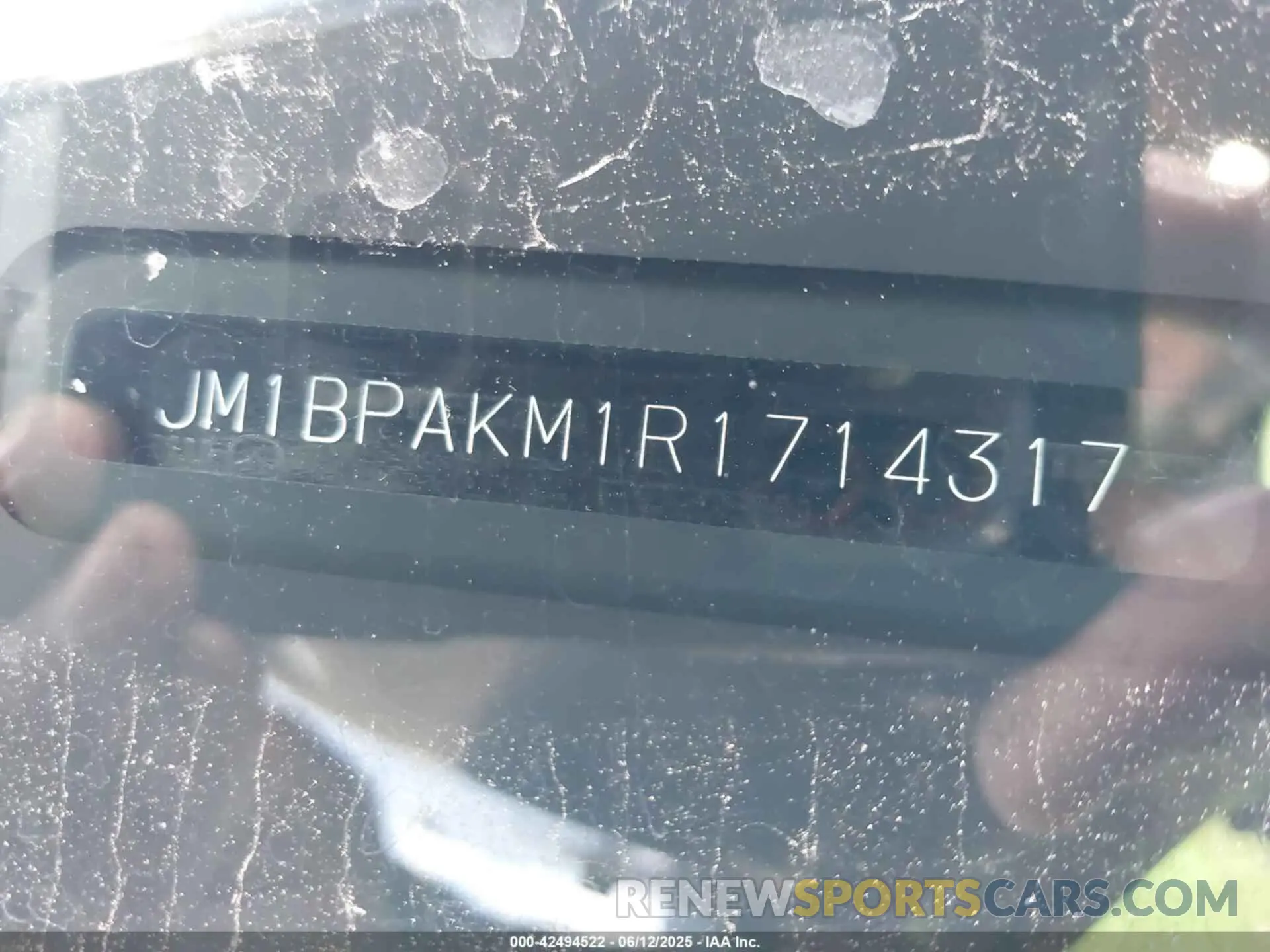 9 fotografías del automóvil dañado JM1BPAKM1R1714317 MAZDA MAZDA3 2024