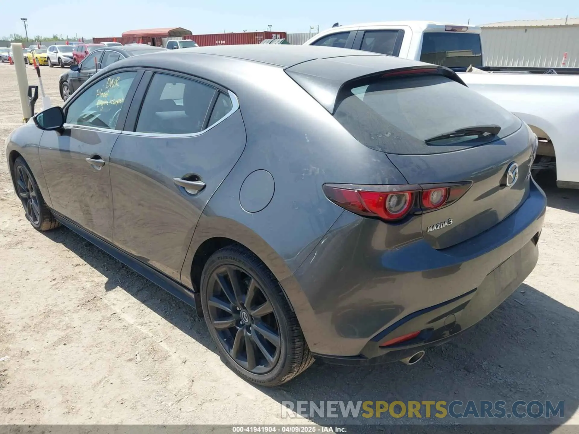 3 fotografías del automóvil dañado JM1BPAKMXR1721993 MAZDA MAZDA3 2024