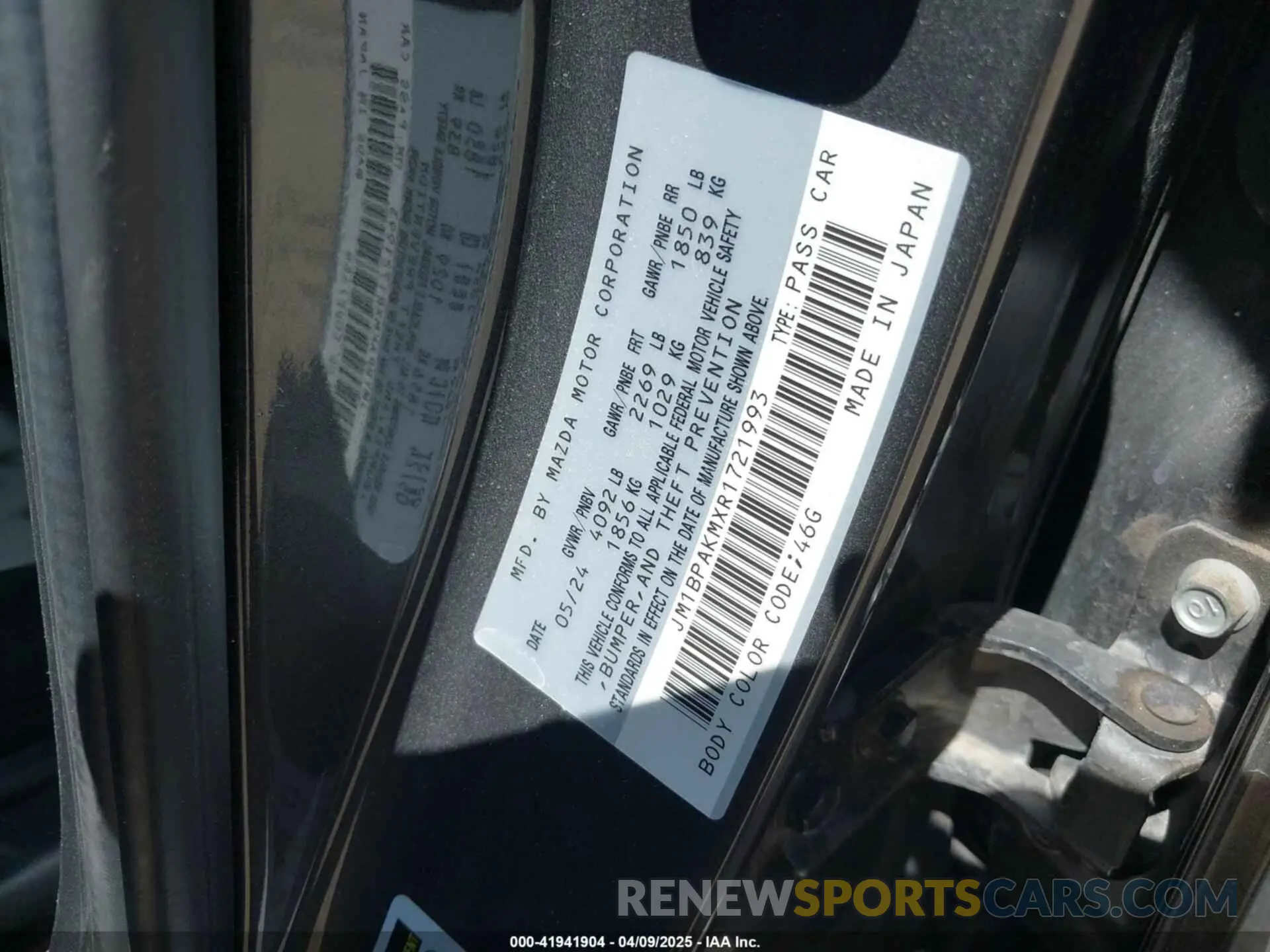 9 fotografías del automóvil dañado JM1BPAKMXR1721993 MAZDA MAZDA3 2024