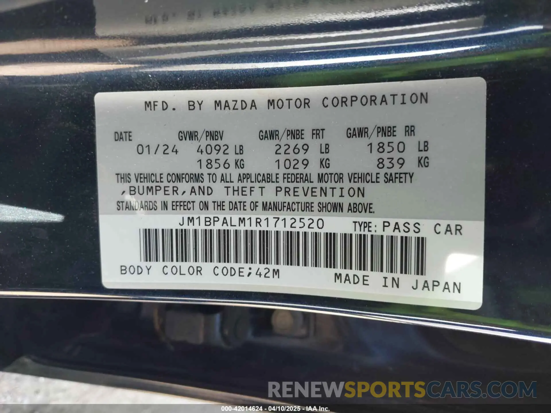 9 fotografías del automóvil dañado JM1BPALM1R1712520 MAZDA MAZDA3 2024