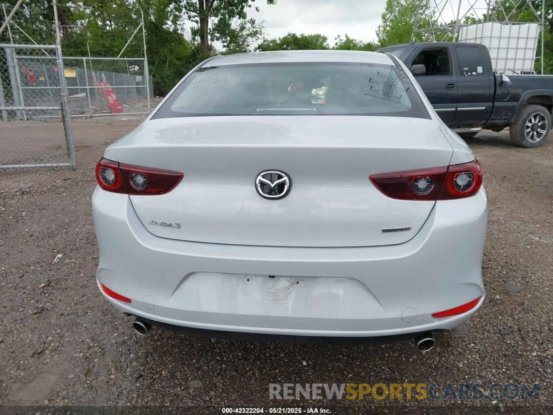 16 fotografías del automóvil dañado 3MZBPABM4SM464416 MAZDA MAZDA3 2025