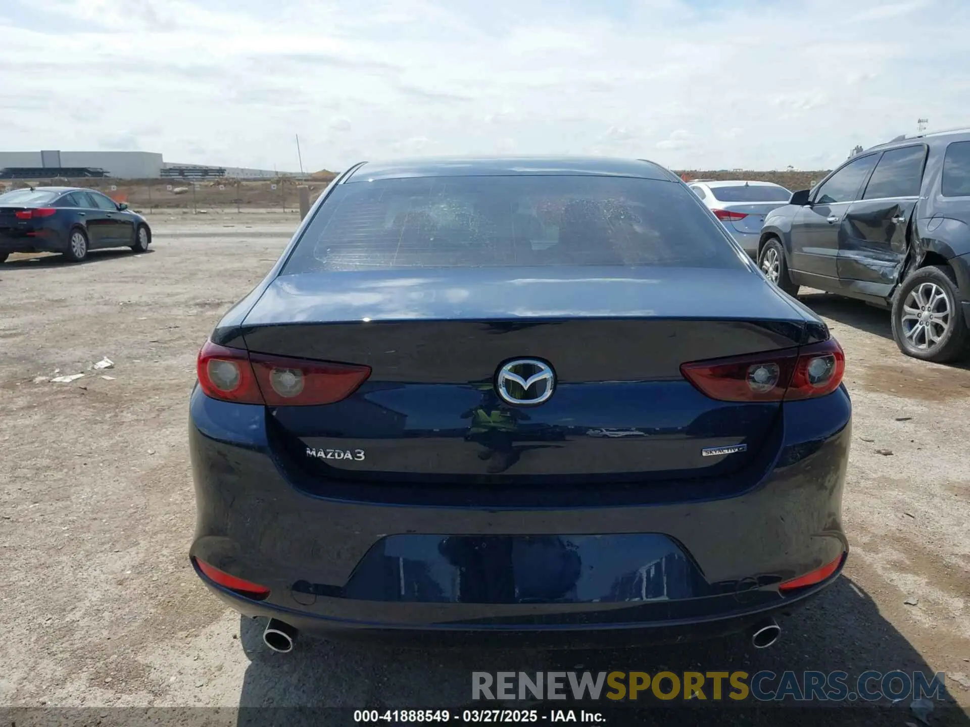 16 fotografías del automóvil dañado 3MZBPABM4SM468434 MAZDA MAZDA3 2025
