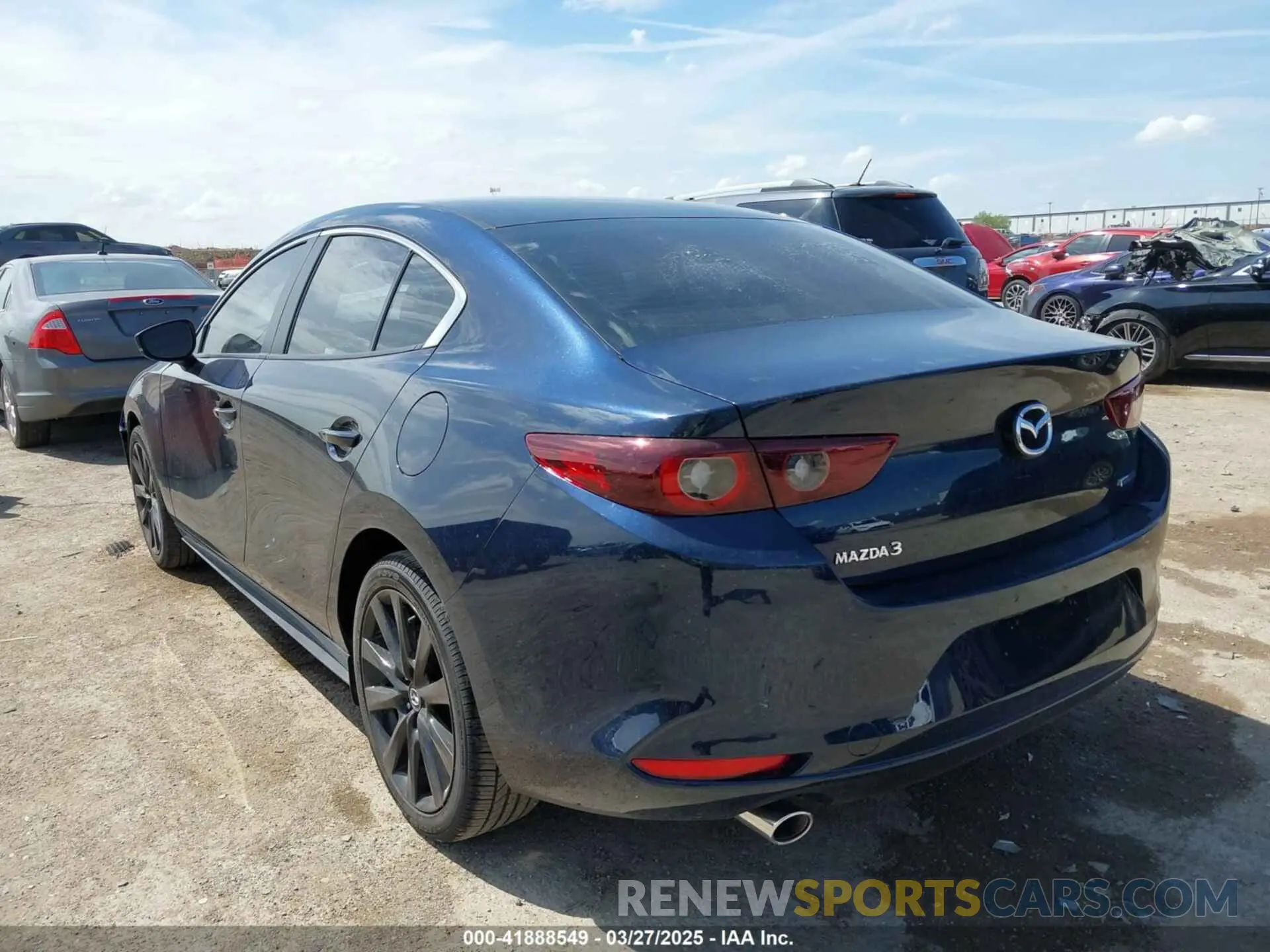 3 fotografías del automóvil dañado 3MZBPABM4SM468434 MAZDA MAZDA3 2025