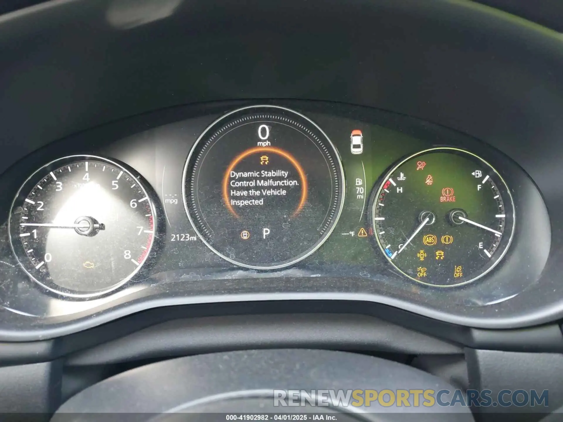 7 fotografías del automóvil dañado 3MZBPACM3SM452112 MAZDA MAZDA3 2025