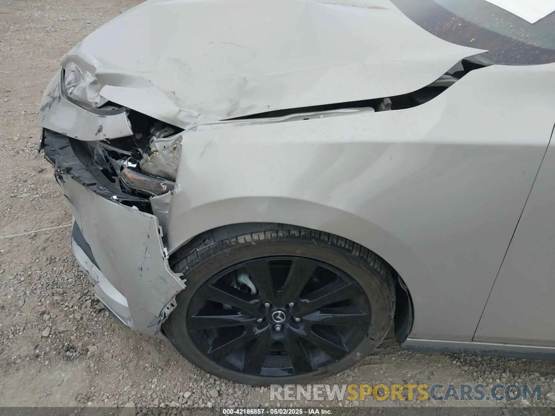 17 fotografías del automóvil dañado JM1BPABM5S1762571 MAZDA MAZDA3 2025