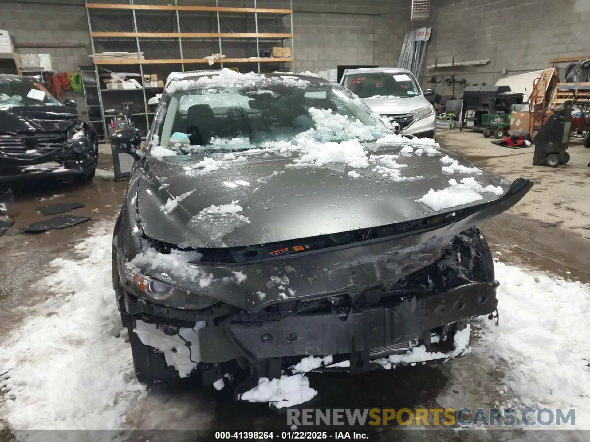 12 fotografías del automóvil dañado JM1BPABMXS1761383 MAZDA MAZDA3 2025