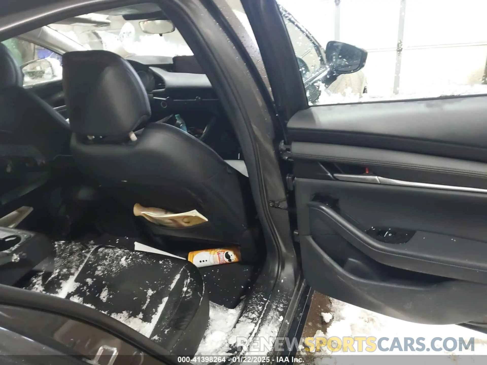 8 fotografías del automóvil dañado JM1BPABMXS1761383 MAZDA MAZDA3 2025